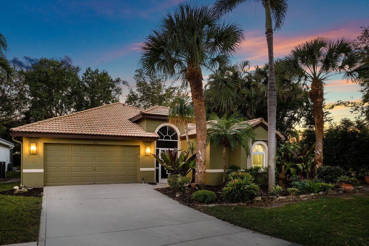 7812 Edinburough Lane, Delray Beach, FL 33446 — photo 1 of 16