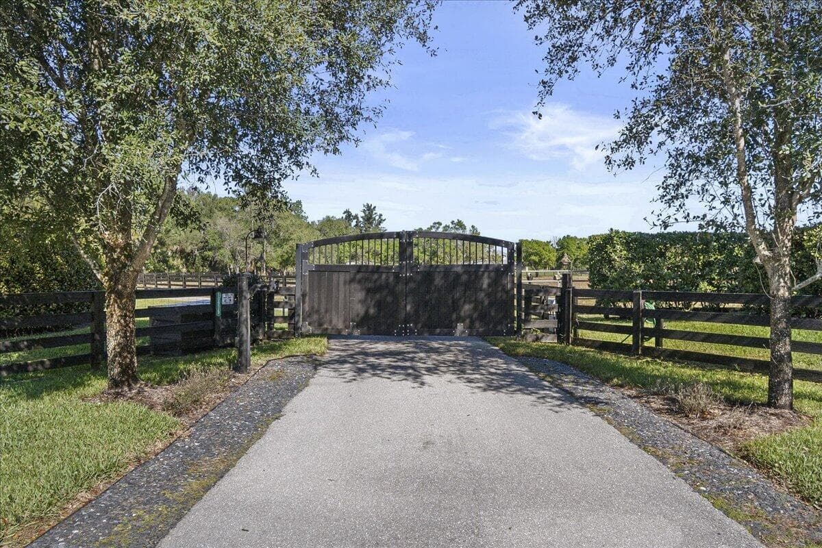 10975 Randolph Siding Road, Jupiter, FL 33478 — photo 3 of 98