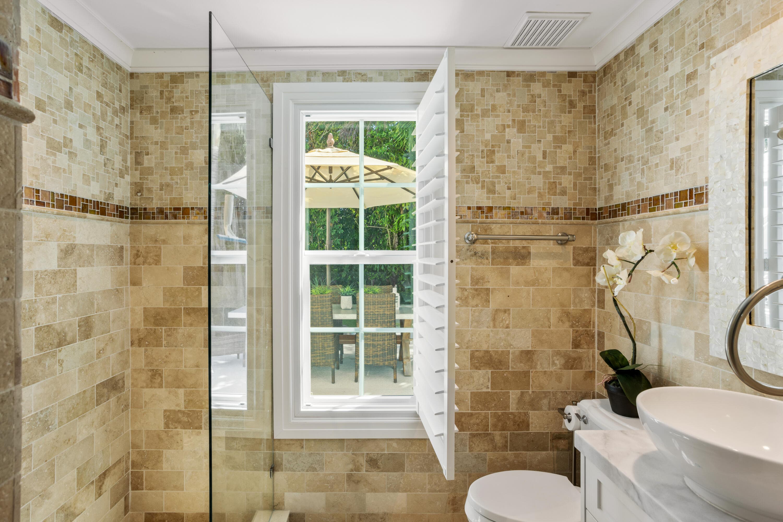 327 Arabian Road, Palm Beach, FL 33480 — photo 17 of 23