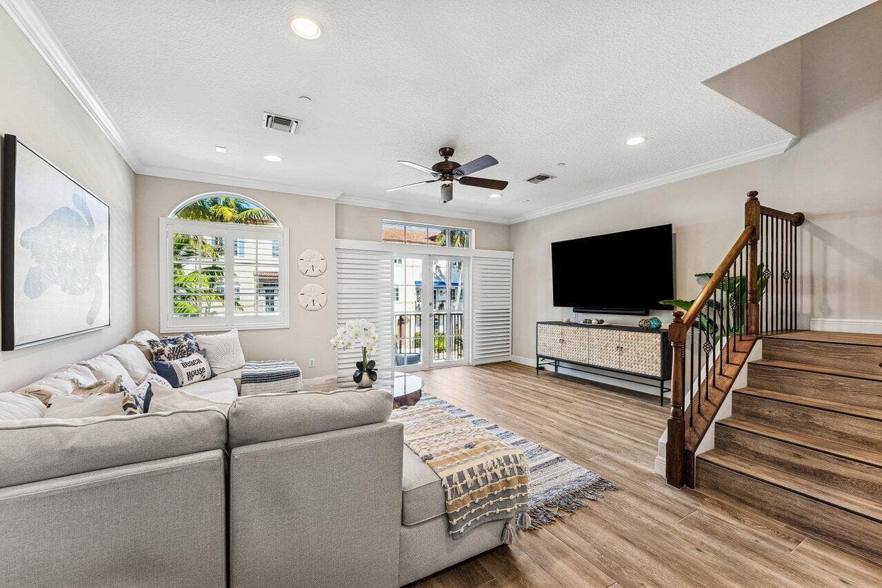 813 Estancia Way, Boynton Beach, FL 33435 — photo 11 of 29
