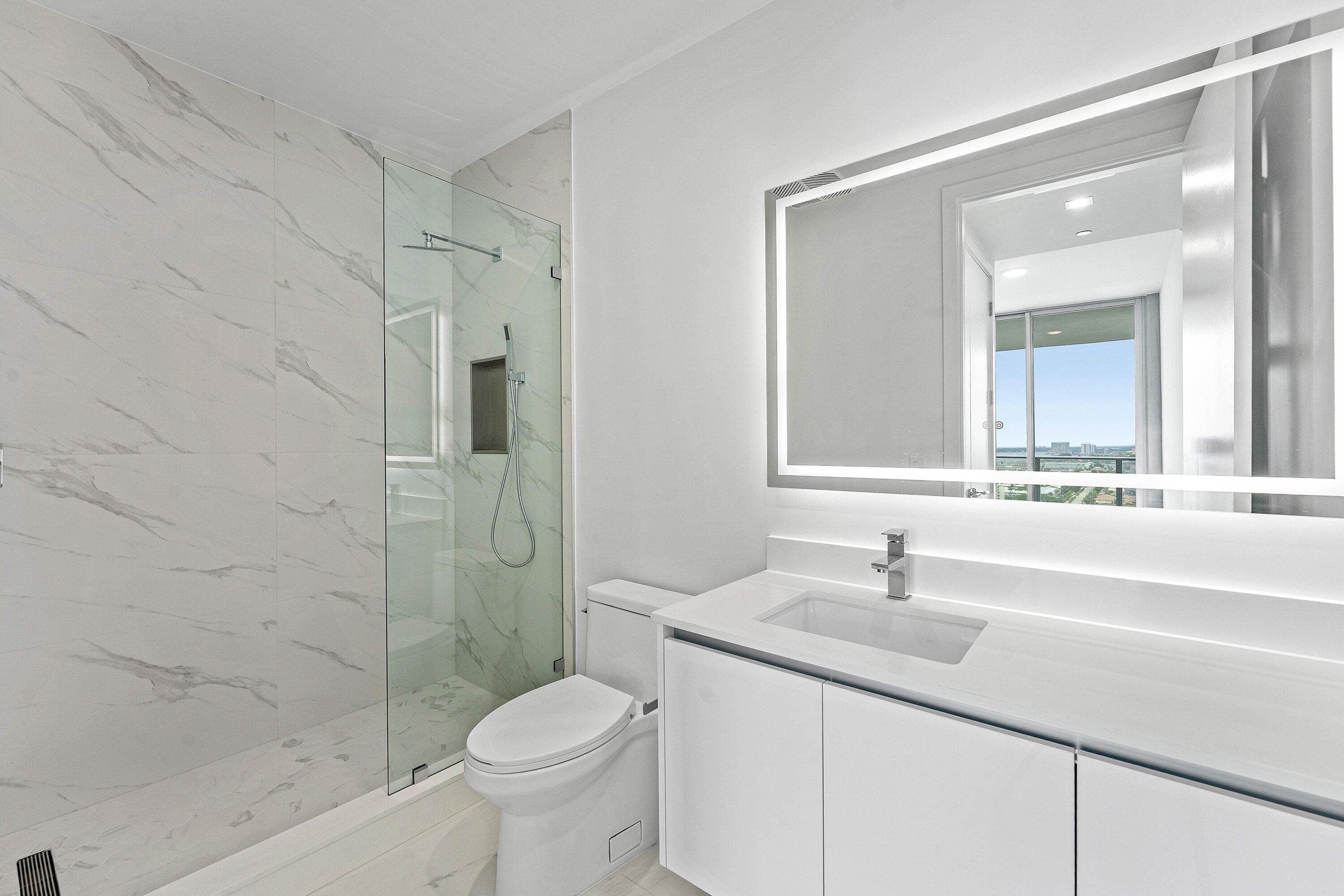 220 Lake Shore Drive 2005, Lake Park, FL 33403 — photo 30 of 65
