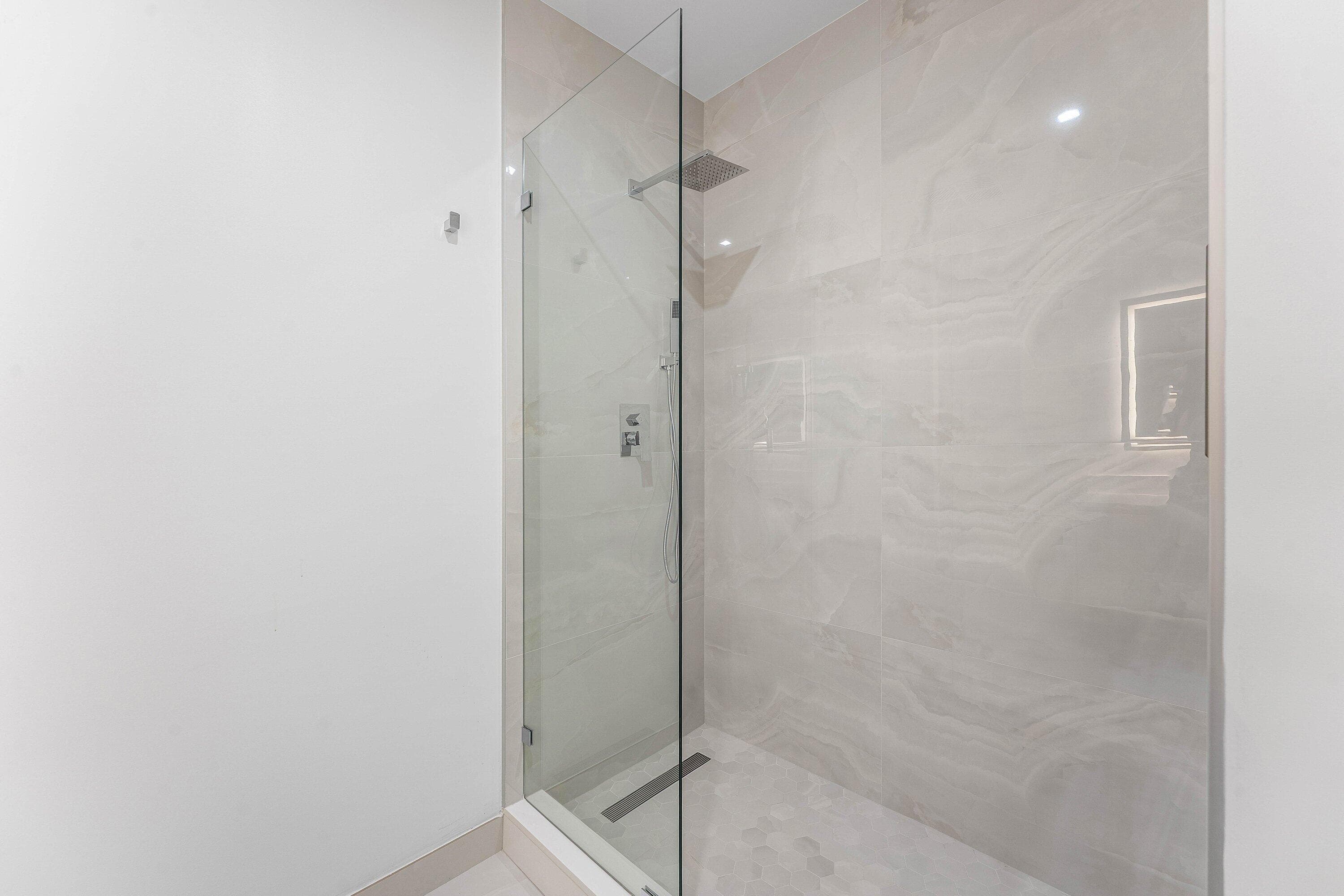 220 Lake Shore Drive 1006, Lake Park, FL 33403 — photo 34 of 73