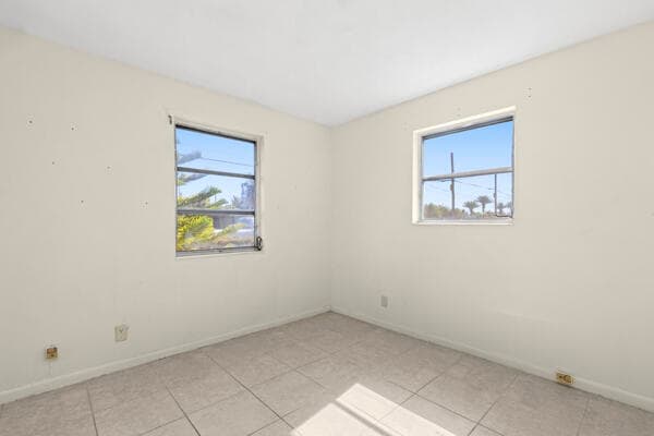 110 SW 12th Avenue, South Bay, FL 33493 — photo 16 of 28