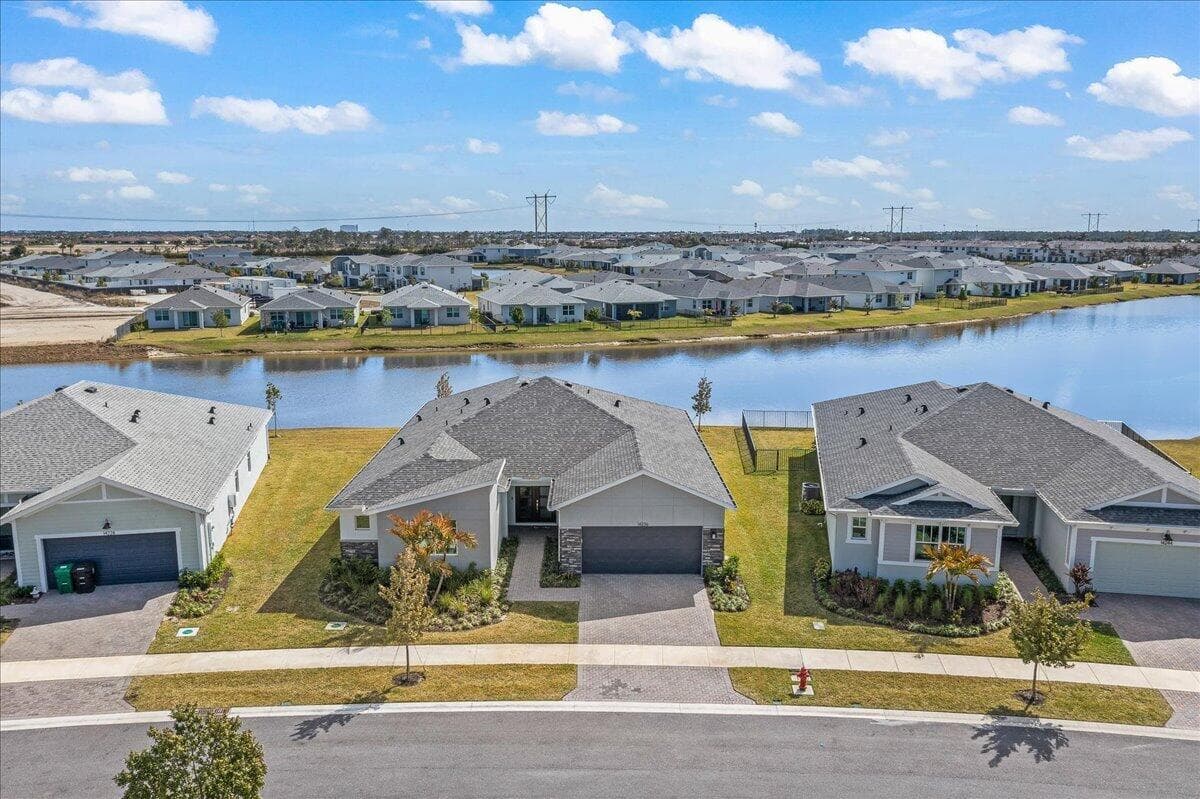 14236 SW Murney Way, Port St. Lucie, FL 34987 — photo 5 of 46