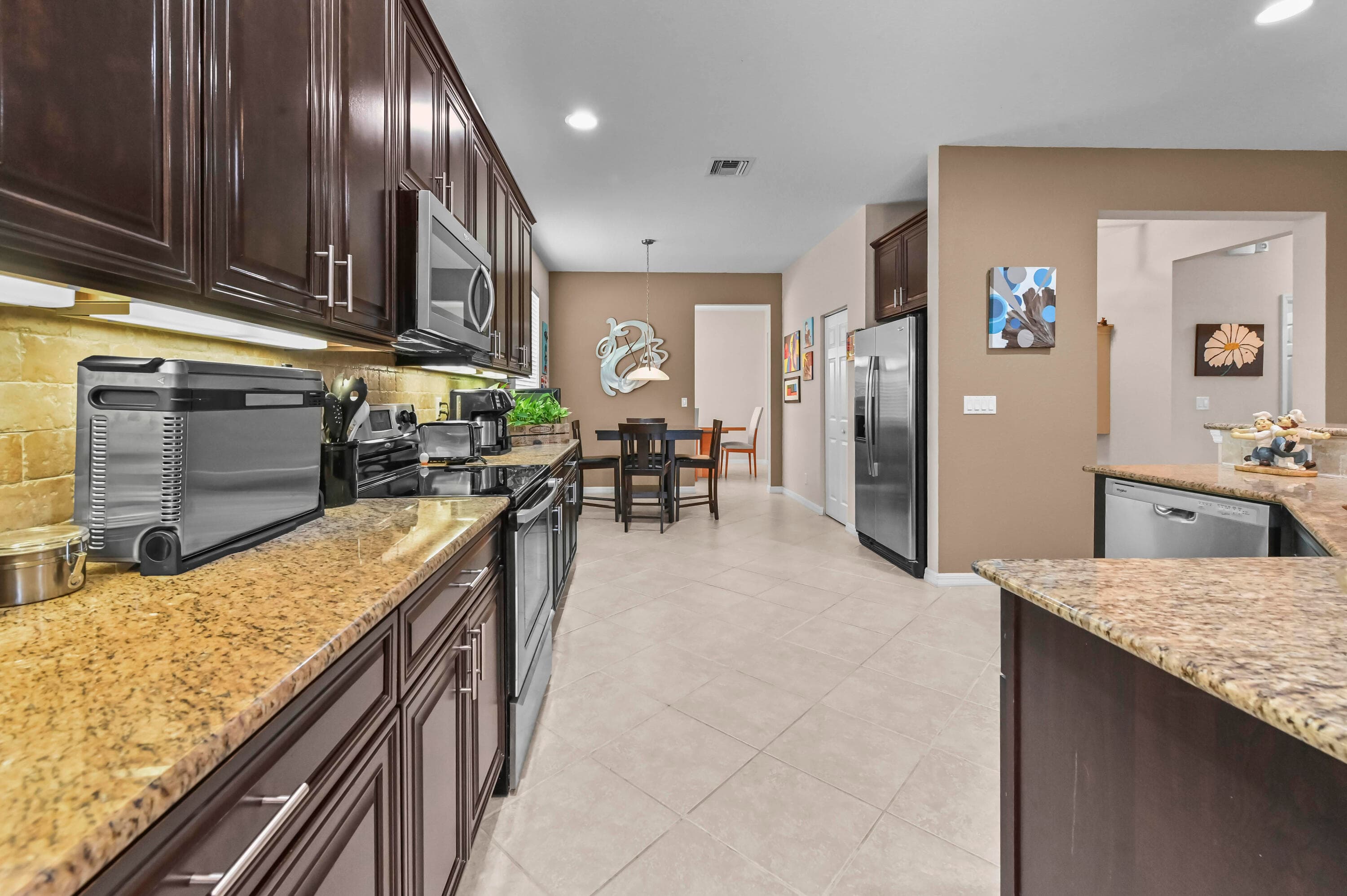 10699 Ivanhoe Lane, Wellington, FL 33414 — photo 19 of 49