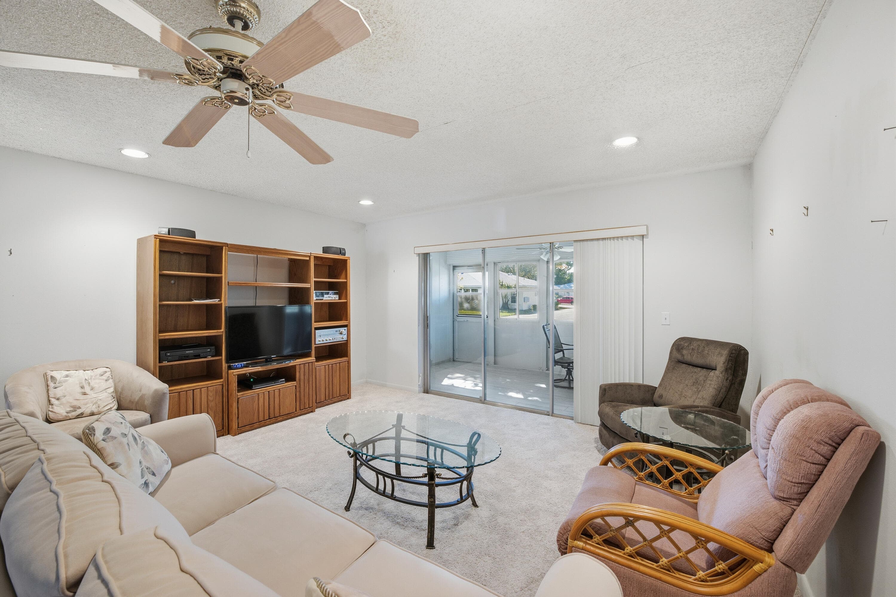 461 Holyoke Lane, Lake Worth, FL 33467 — photo 16 of 31