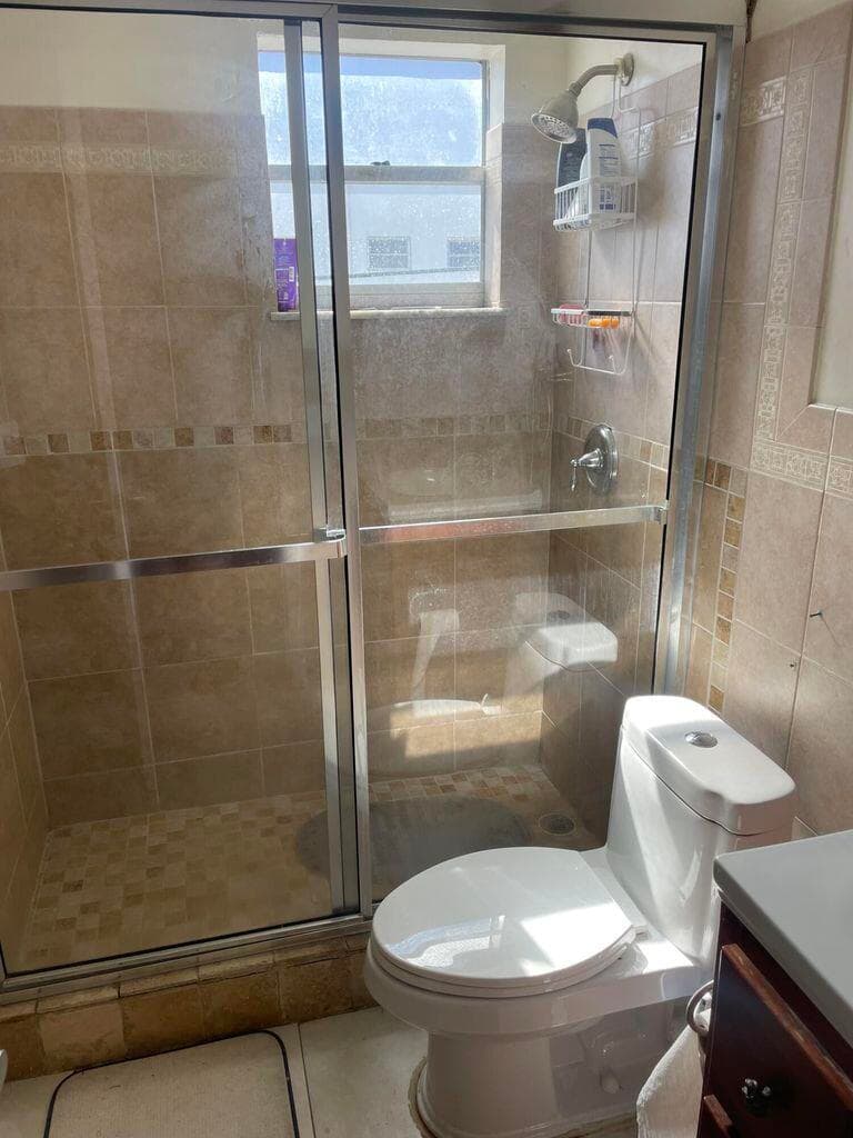 714 NE 10th Street 205, Hallandale Beach, FL 33009 — photo 9 of 9