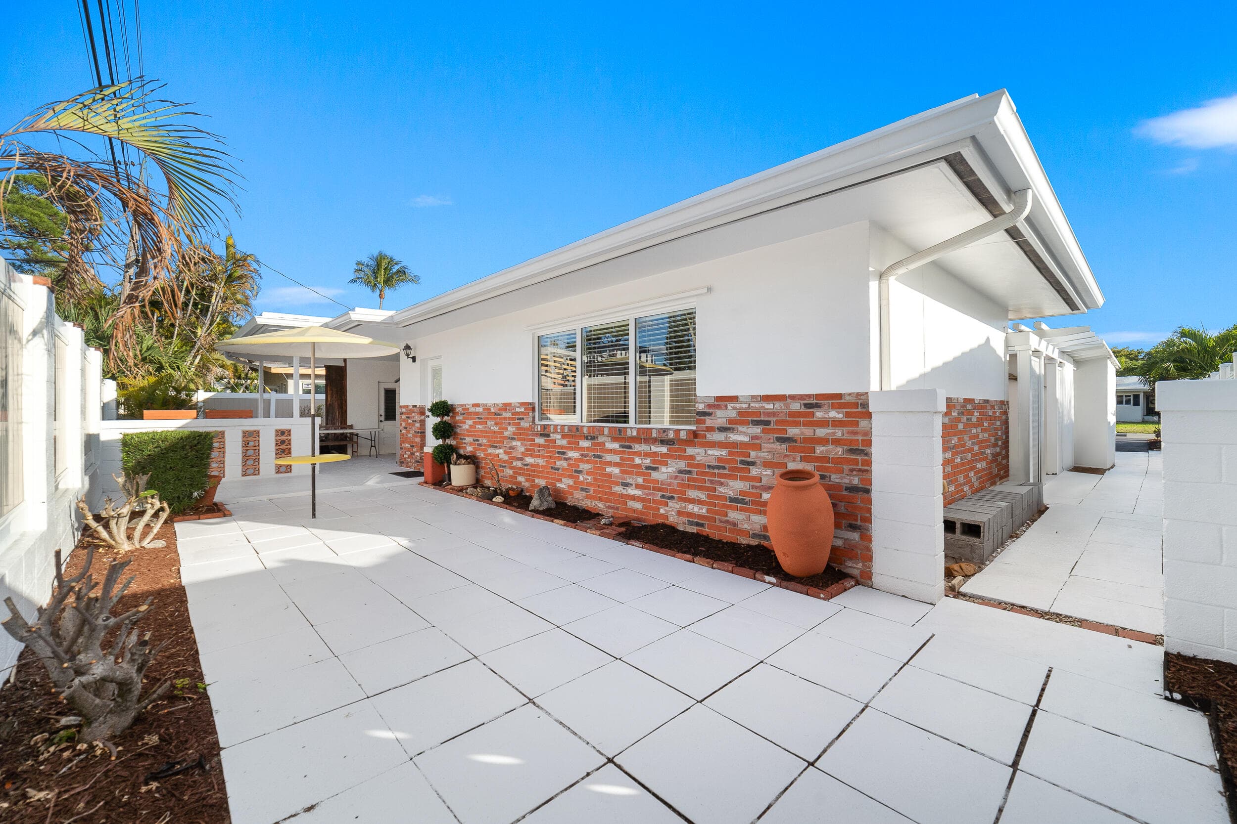 2001 NE 30th Street, Fort Lauderdale, FL 33306 — photo 55 of 77