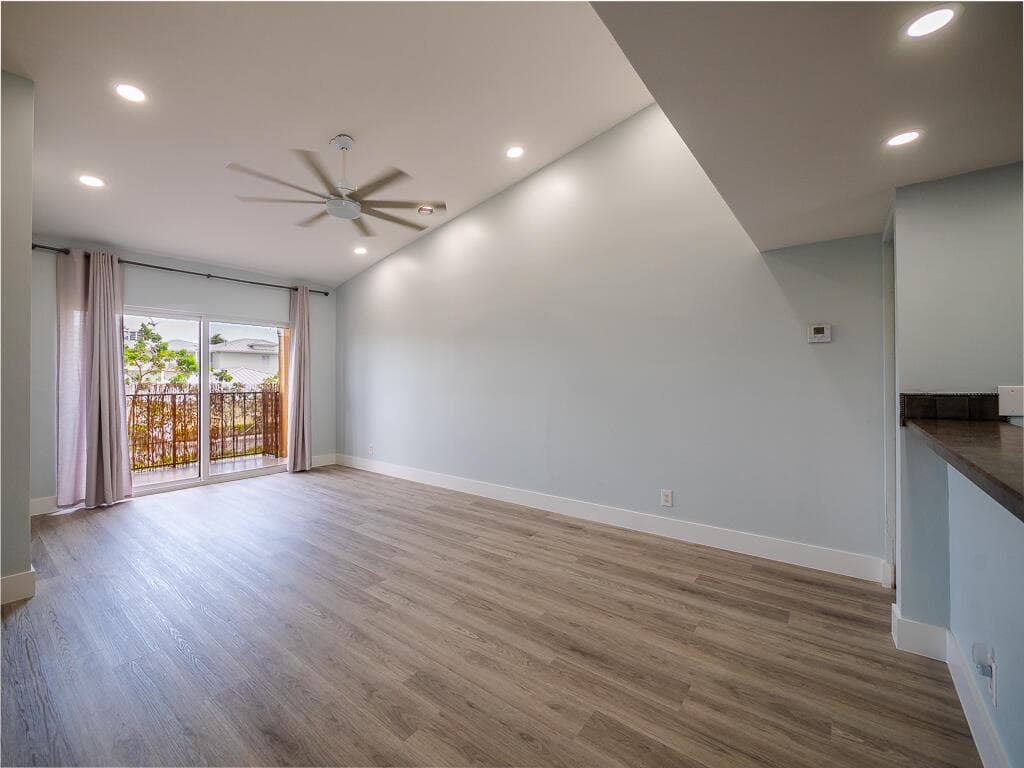 1020 Lake Shore Drive 202, Lake Park, FL 33403 — photo 6 of 31