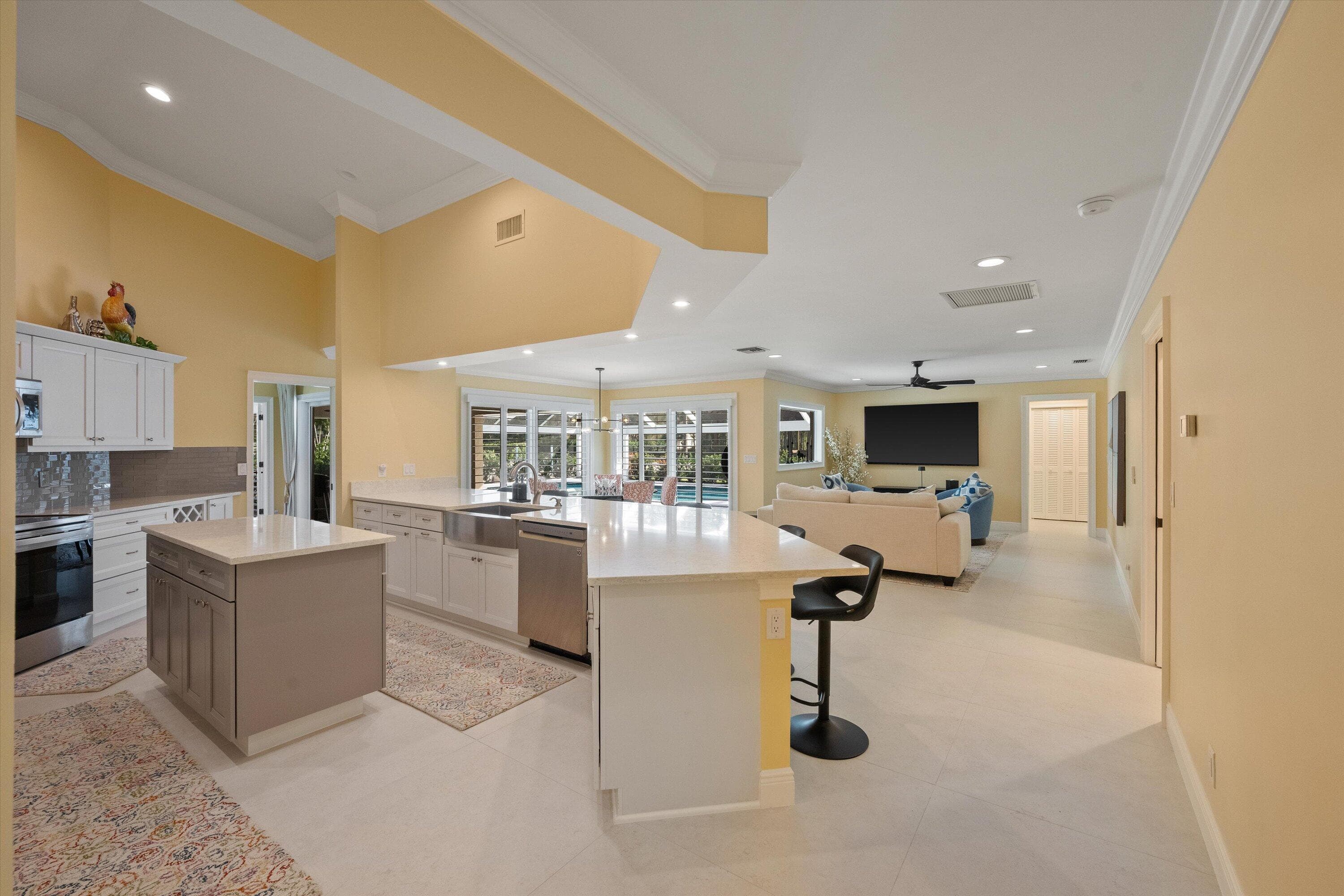 14598 Halter Road, Wellington, FL 33414 — photo 12 of 61