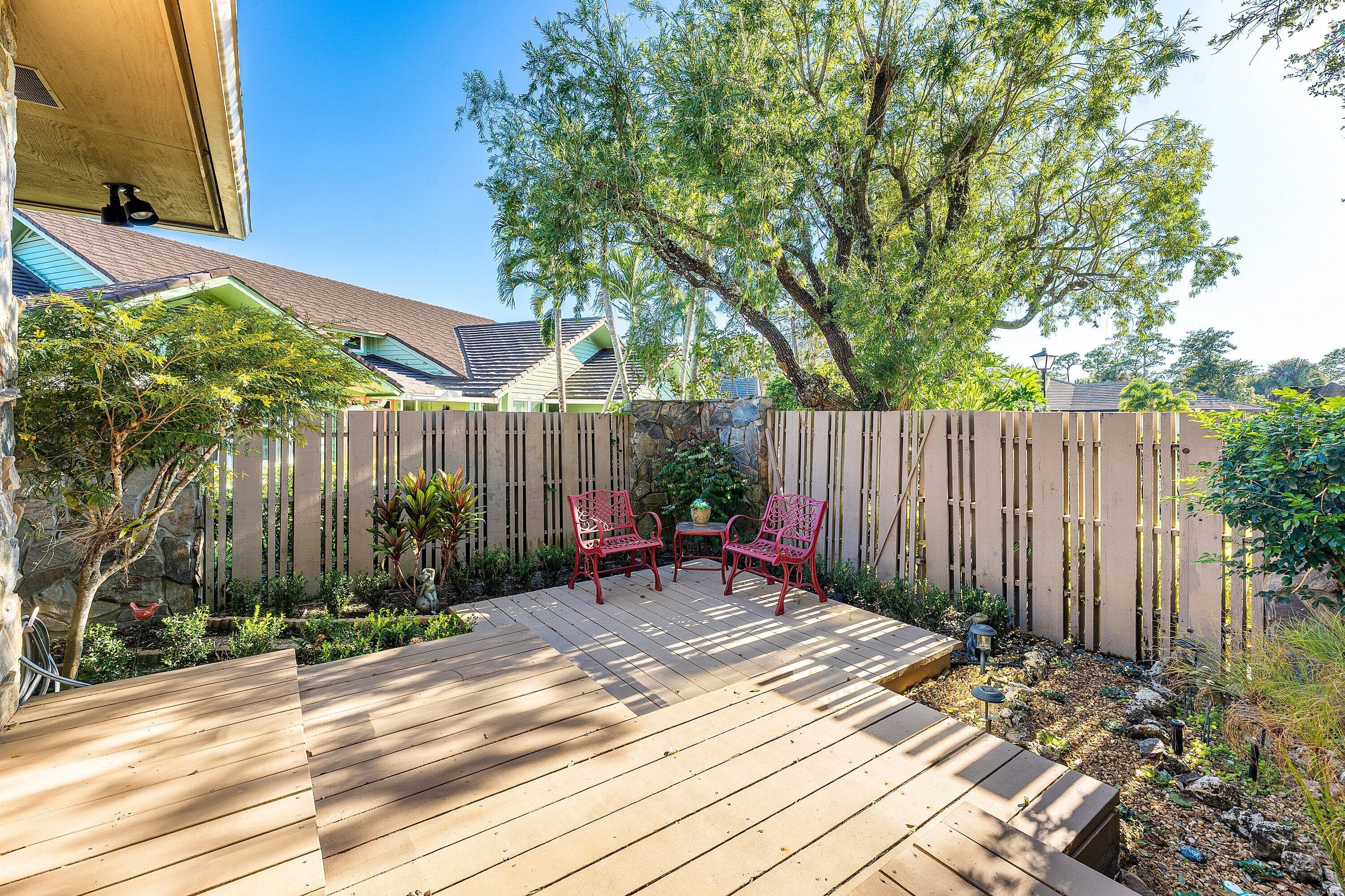 4 Sutherland Court, Palm Beach Gardens, FL 33418 — photo 42 of 67