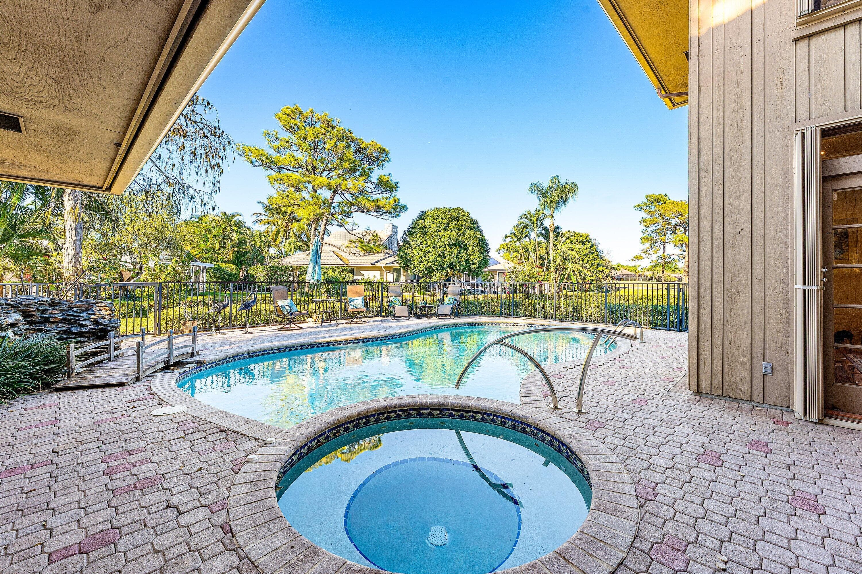4 Sutherland Court, Palm Beach Gardens, FL 33418 — photo 52 of 67