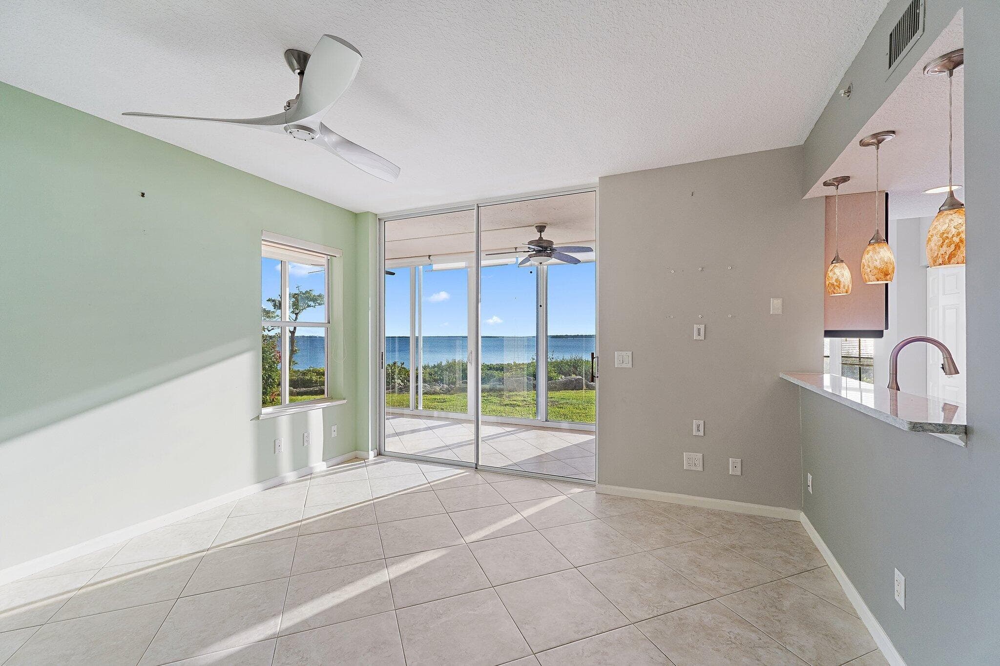 5800 NE Island Cove Way 2107, Stuart, FL 34996 — photo 4 of 43