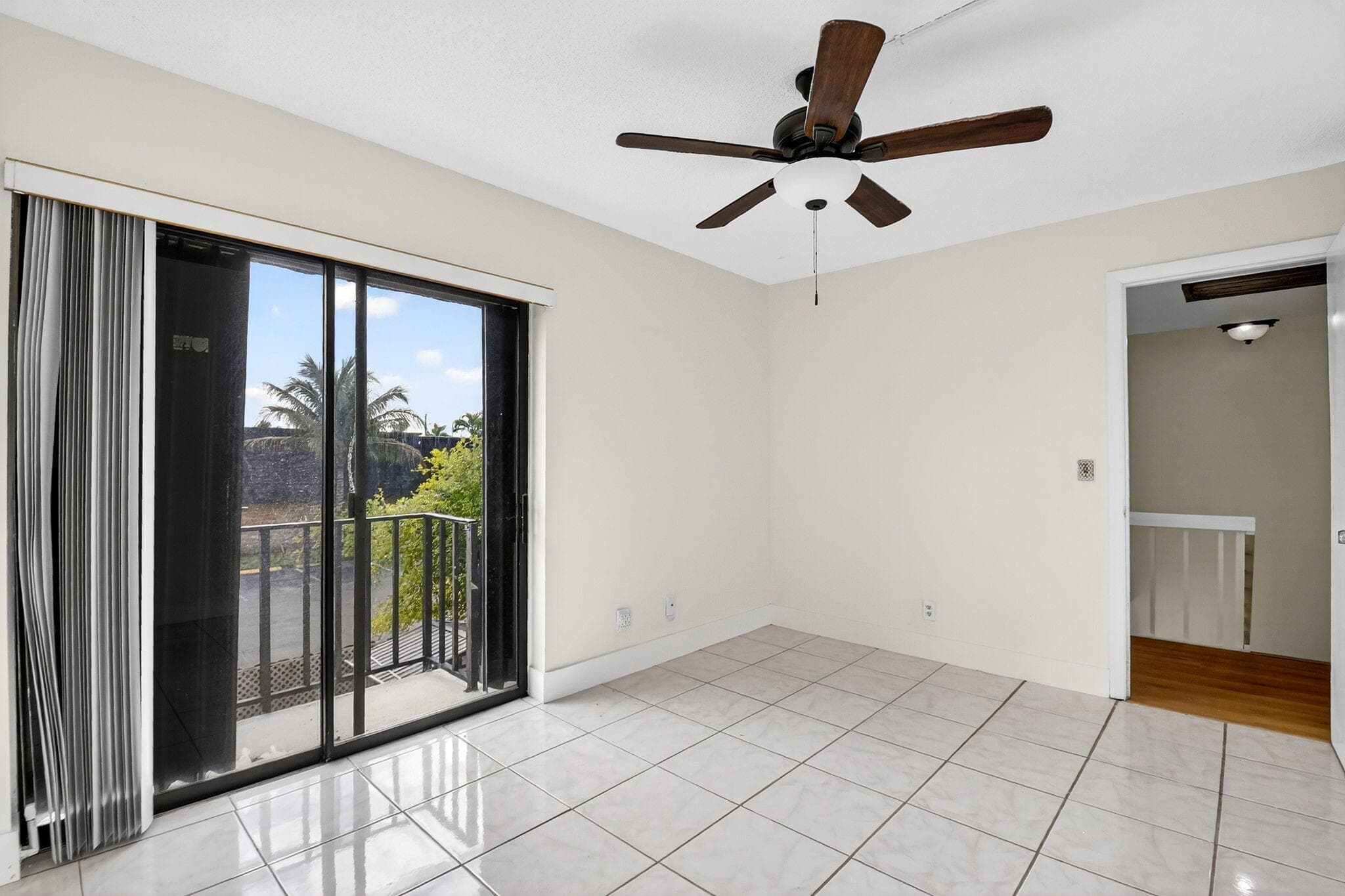 136 Woodland Road, Palm Springs, FL 33461 — photo 23 of 40