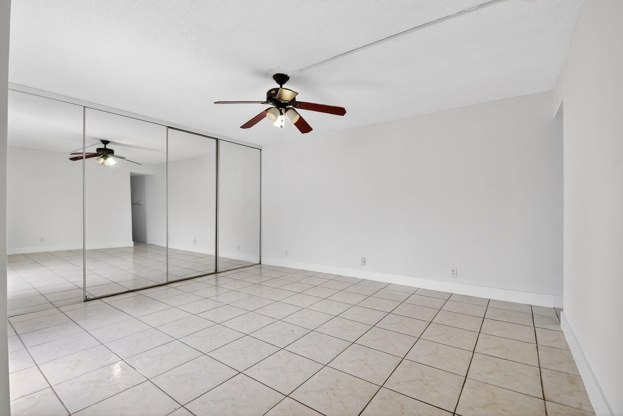 136 Woodland Road, Palm Springs, FL 33461 — photo 25 of 40