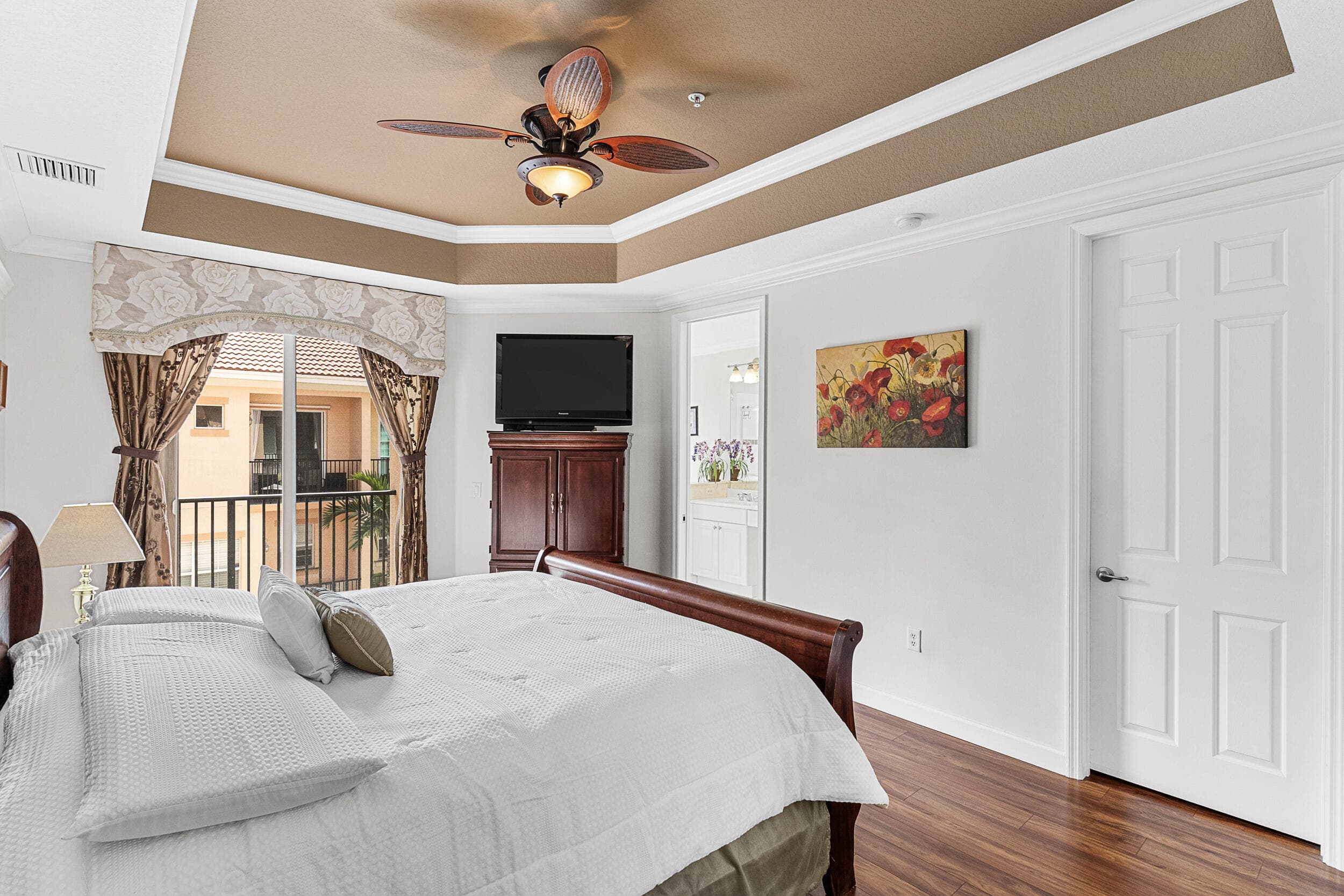 2455 San Pietro Circle, Palm Beach Gardens, FL 33410 — photo 12 of 36