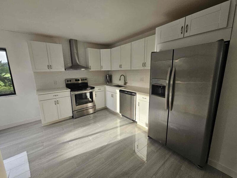 5246 Fountains Drive S, Lake Worth, FL 33467 — photo 2 of 20