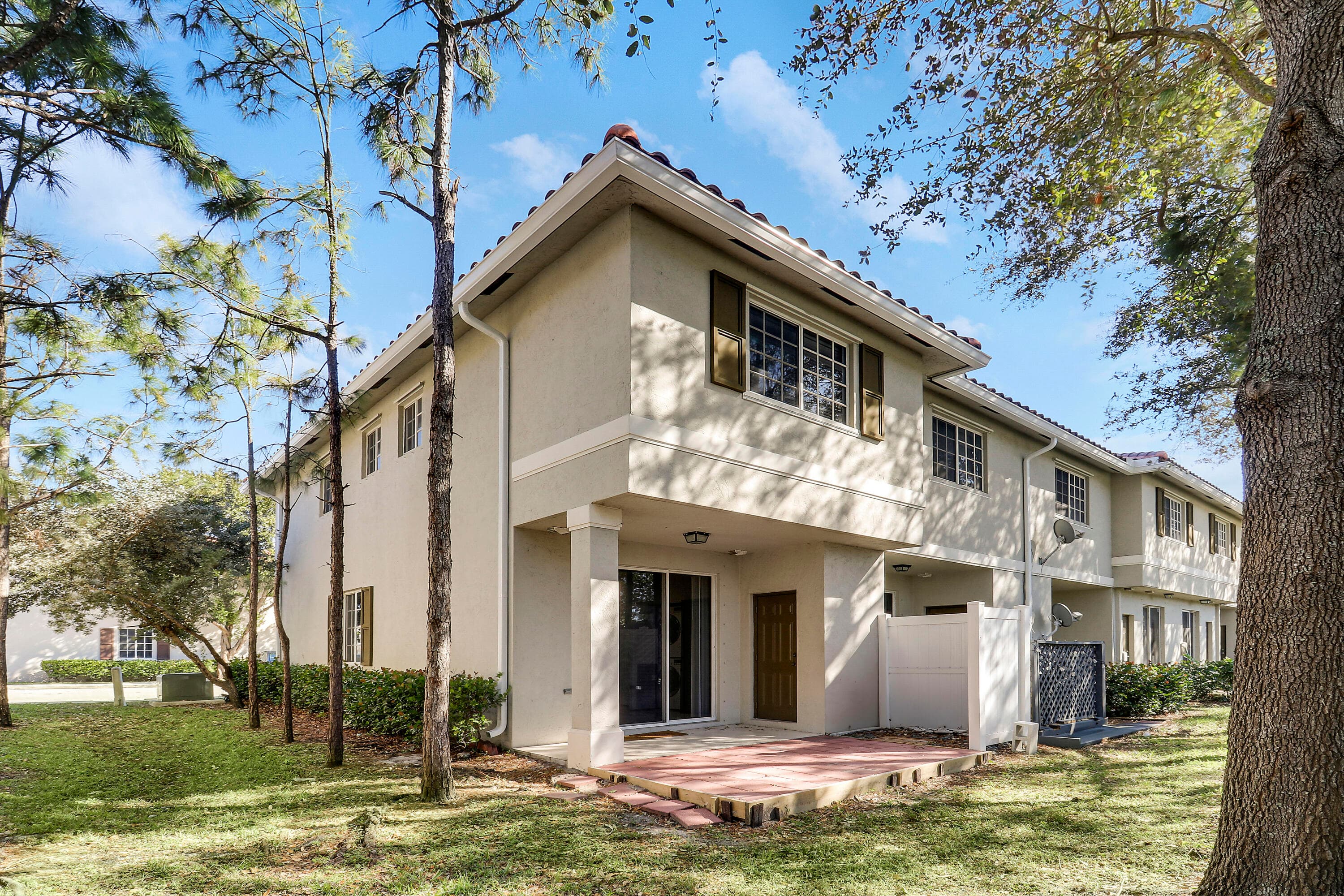 4170 Napoli Lake Drive, Riviera Beach, FL 33410 — photo 25 of 36