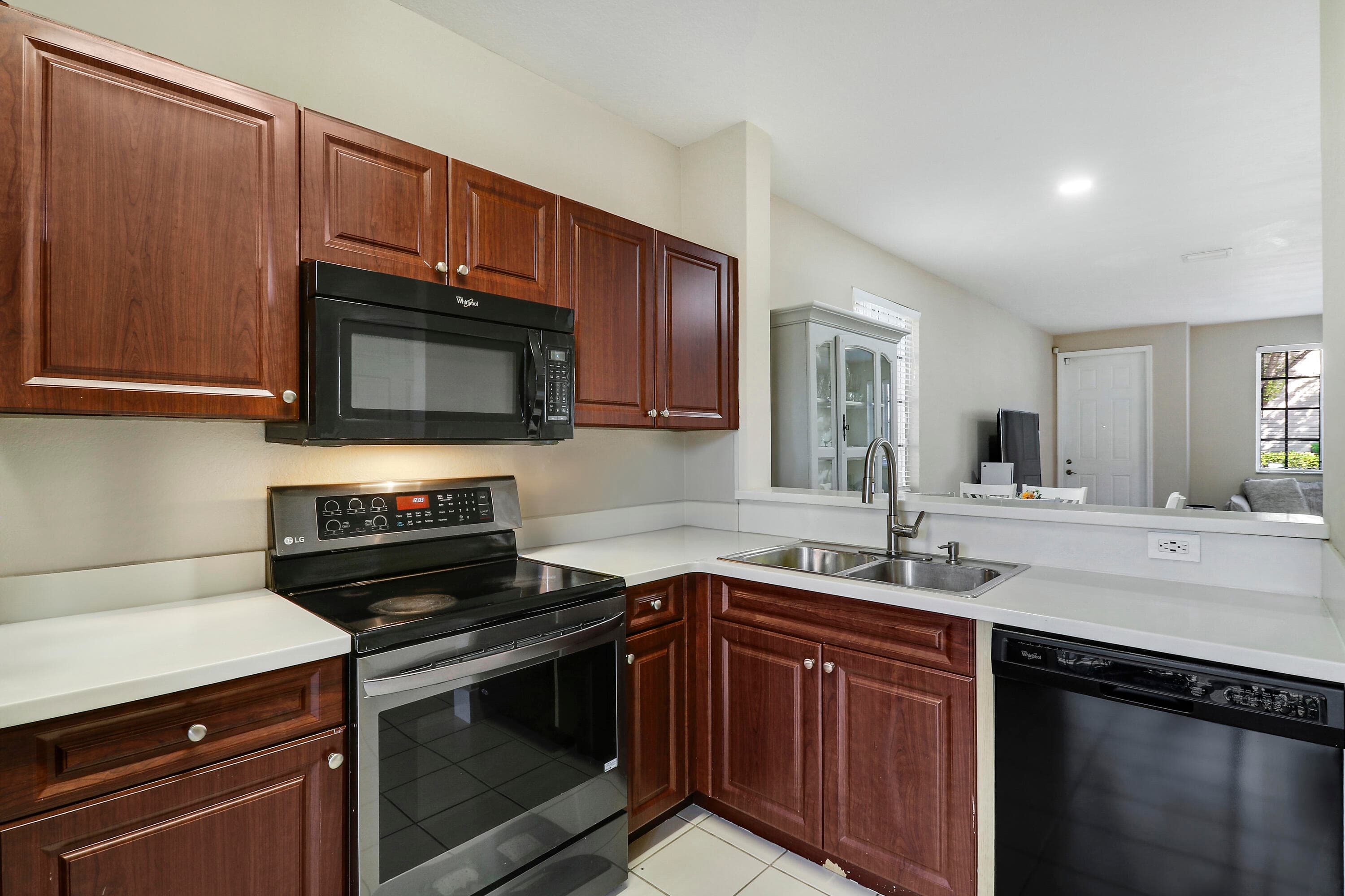 4170 Napoli Lake Drive, Riviera Beach, FL 33410 — photo 16 of 36