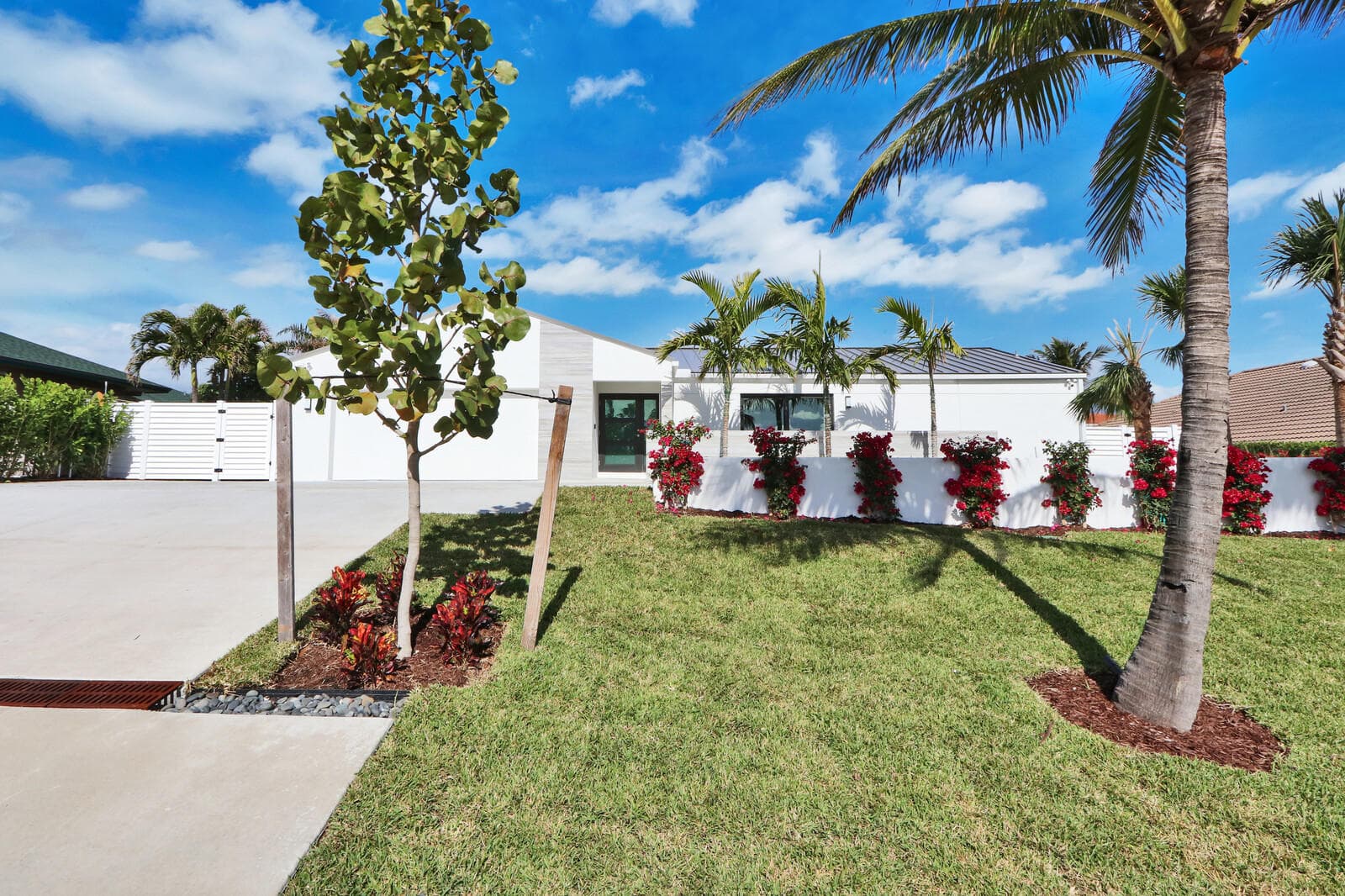 441 S Lyra Circle, Juno Beach, FL 33408 — photo 10 of 72
