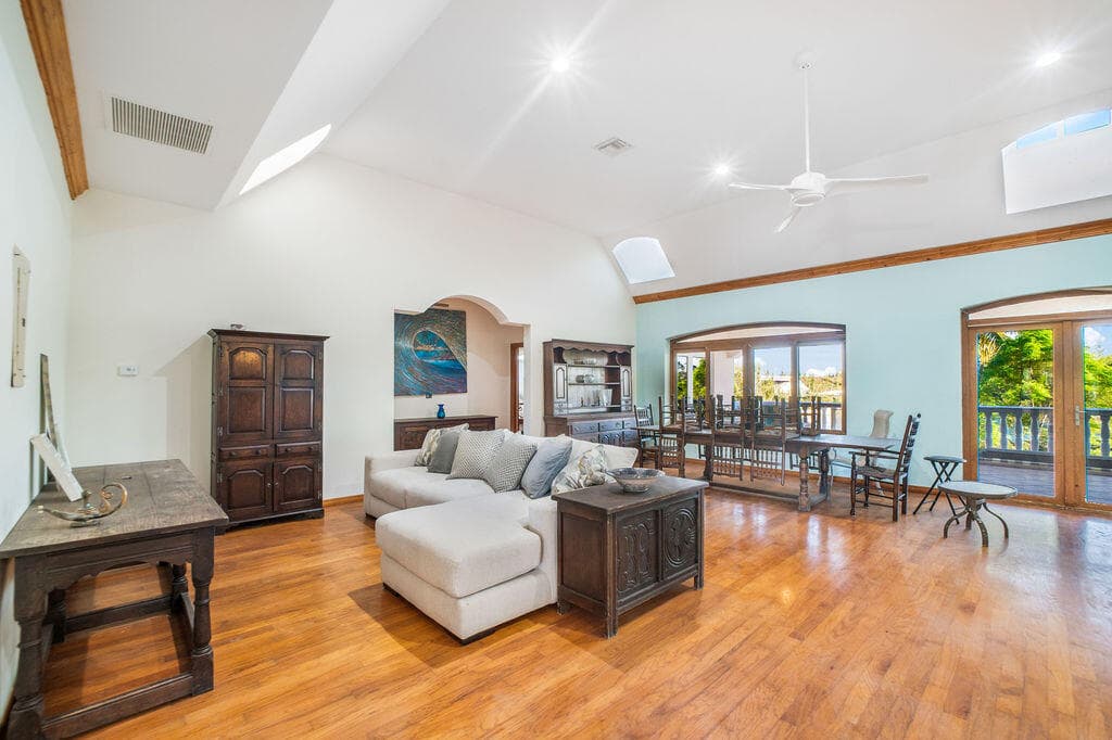 42 Dunton Lane — photo 5 of 14