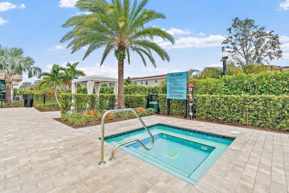 8125 Hobbes Way, Palm Beach Gardens, FL 33418 — photo 43 of 52
