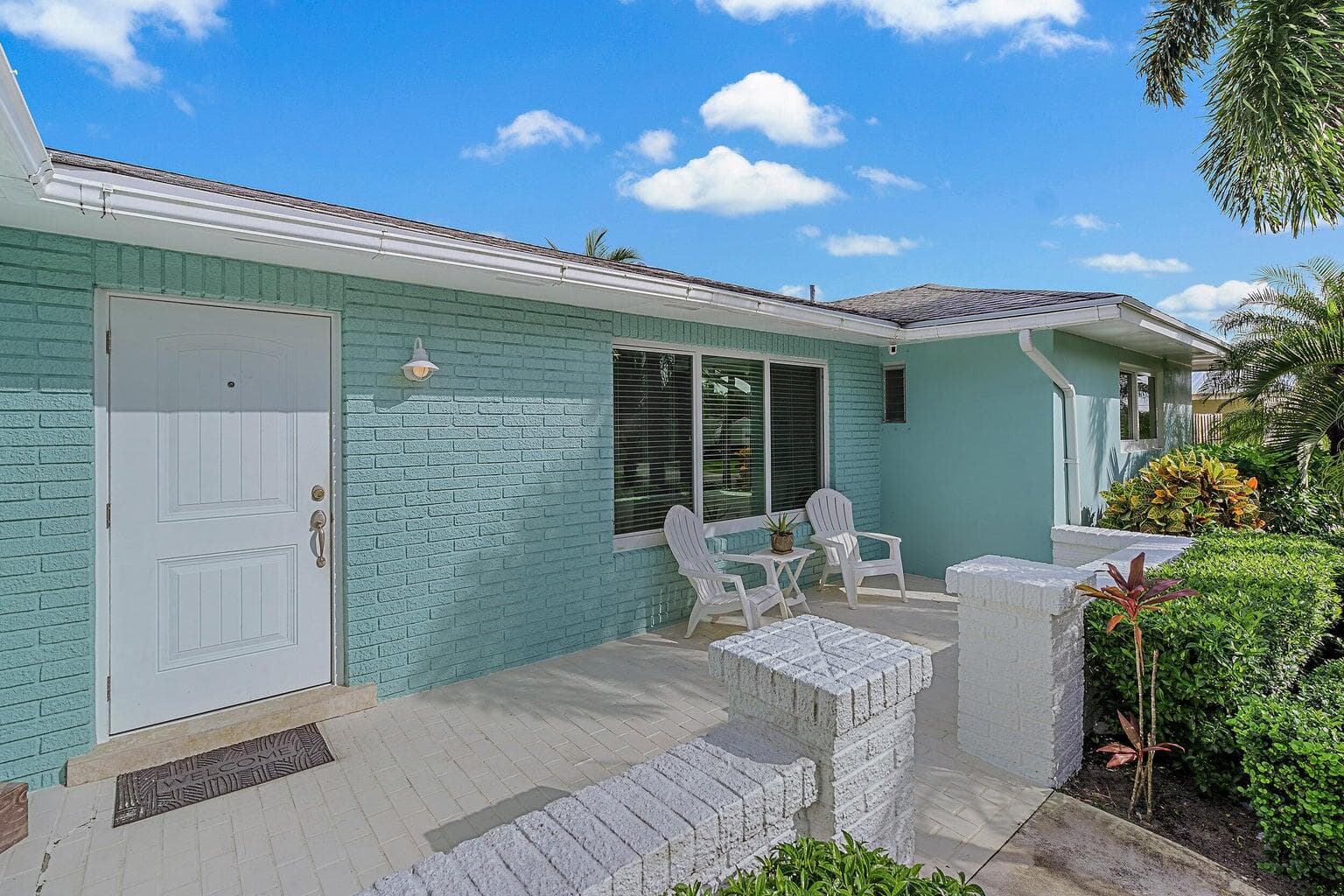356 Mars Avenue, Tequesta, FL 33469 — photo 3 of 26