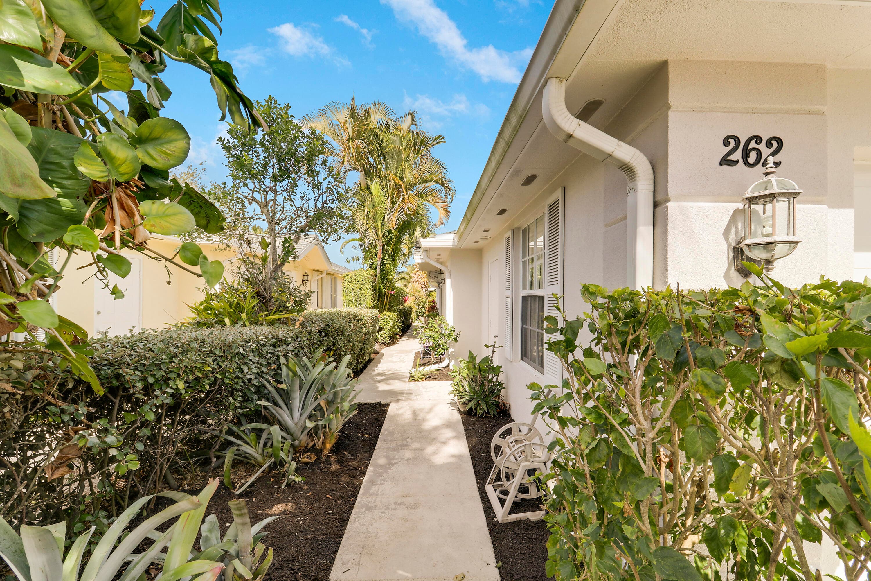 262 Brier Circle, Jupiter, FL 33458 — photo 3 of 29