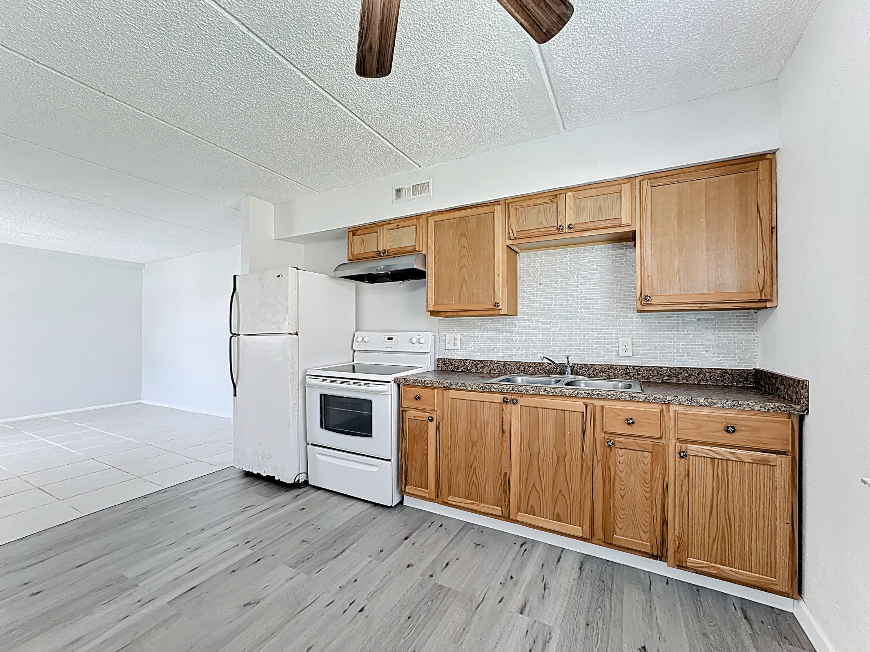694 Michigan Court 3, St. Cloud, FL 34769 — photo 7 of 22