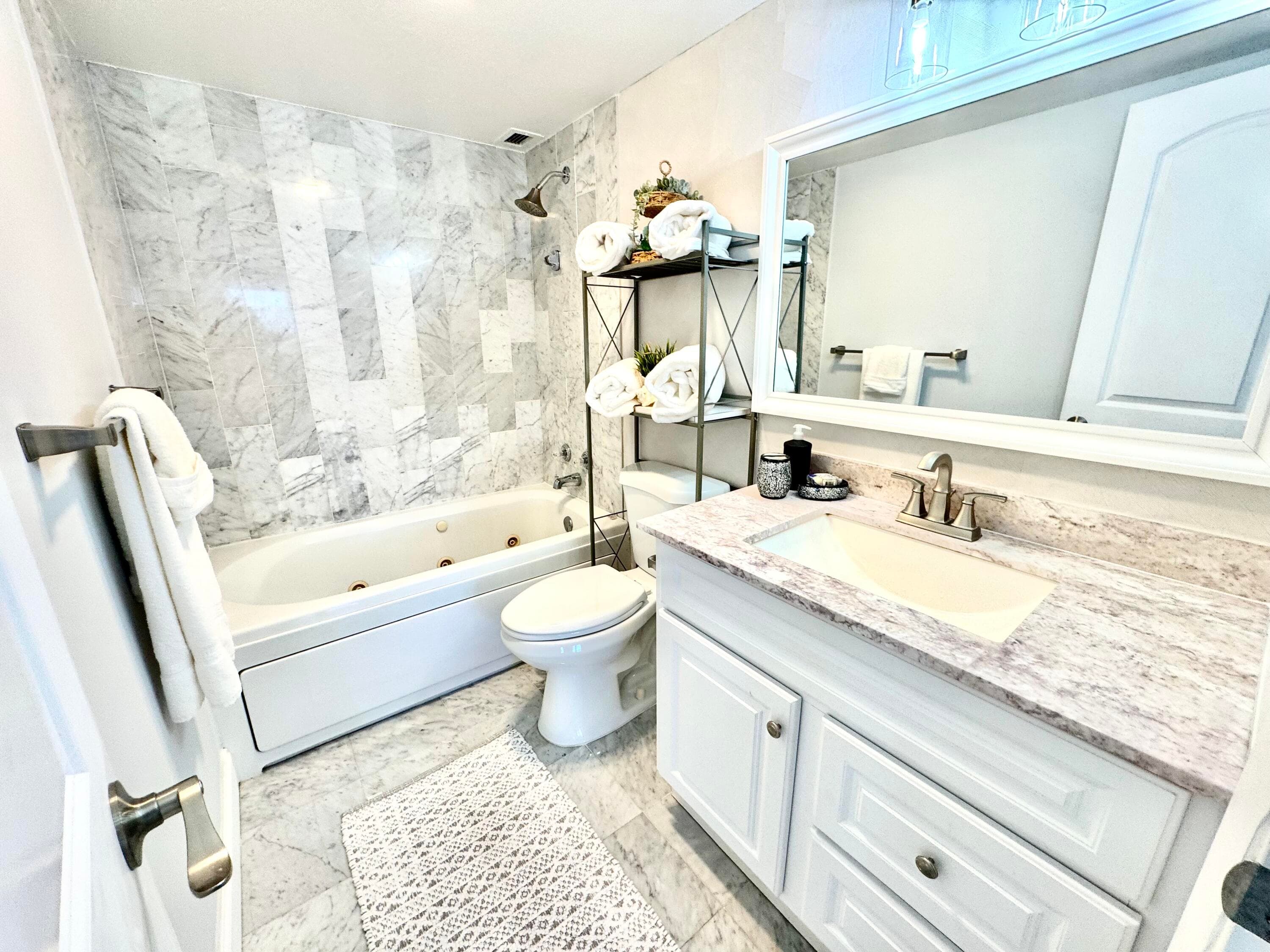 340 Sunset Drive 1506, Fort Lauderdale, FL 33301 — photo 9 of 32