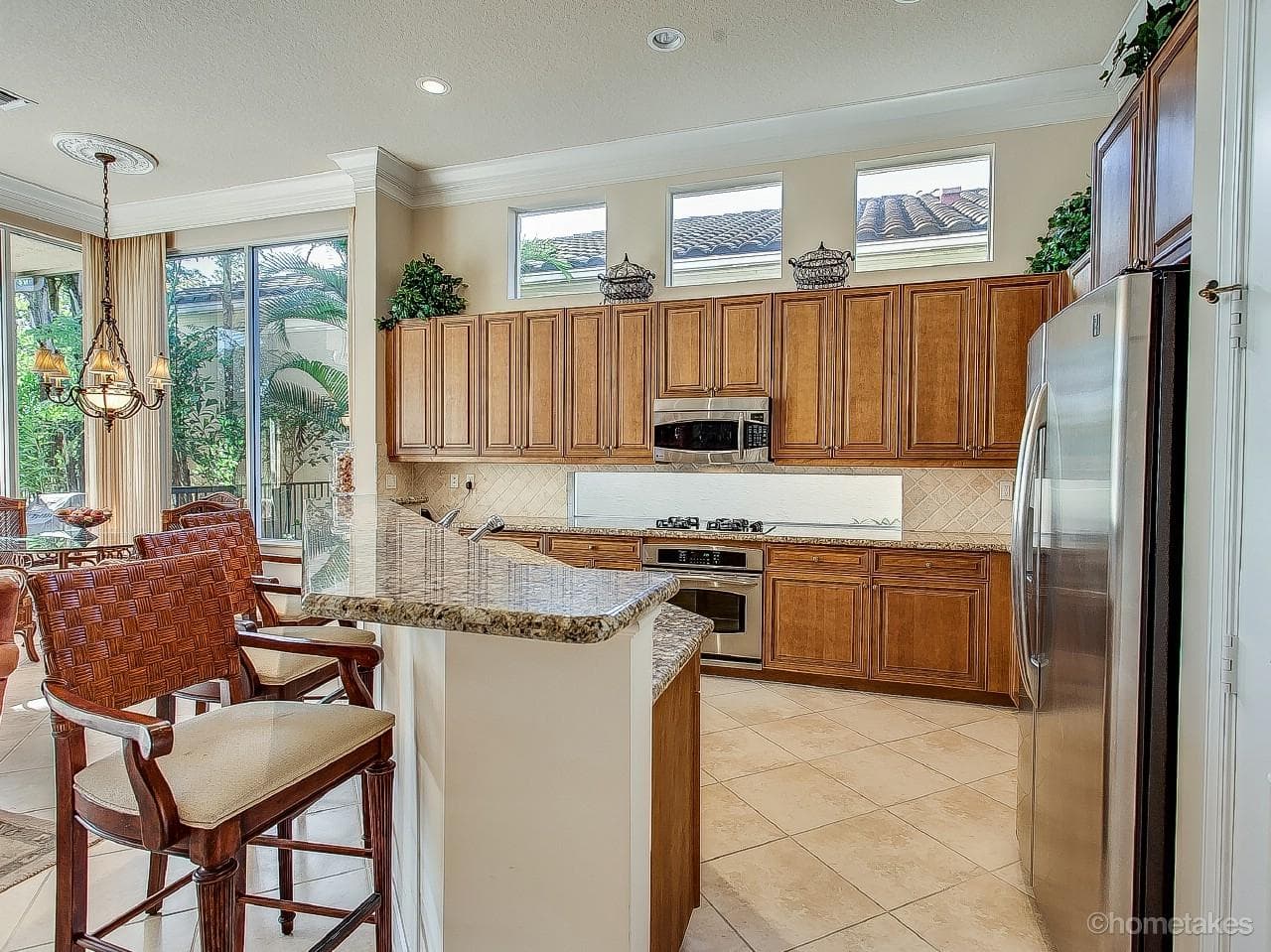 116 Bianca Drive, Palm Beach Gardens, FL 33418 — photo 8 of 18