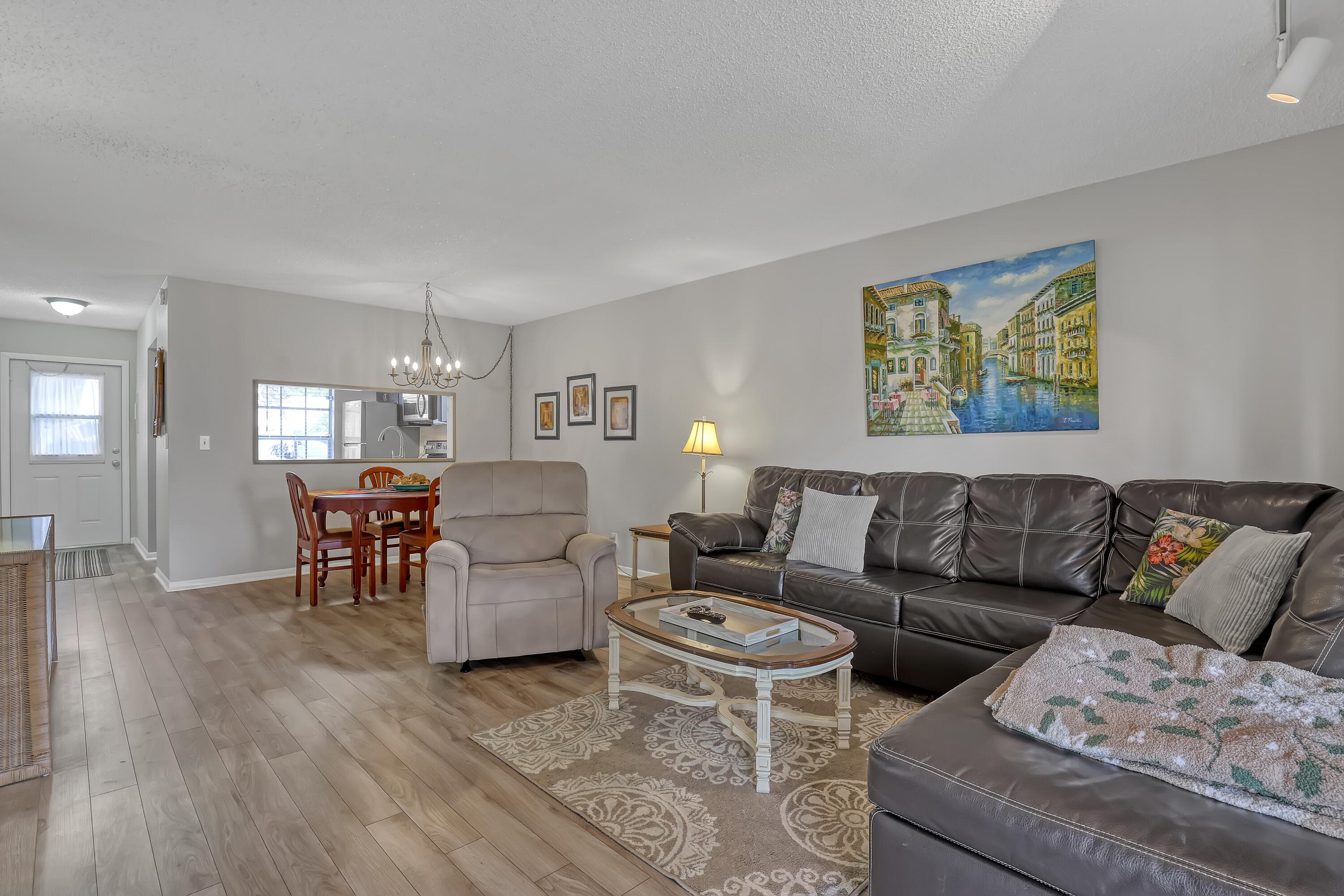 553 Covered Bridge Boulevard, Lake Worth, FL 33467 — photo 4 of 45