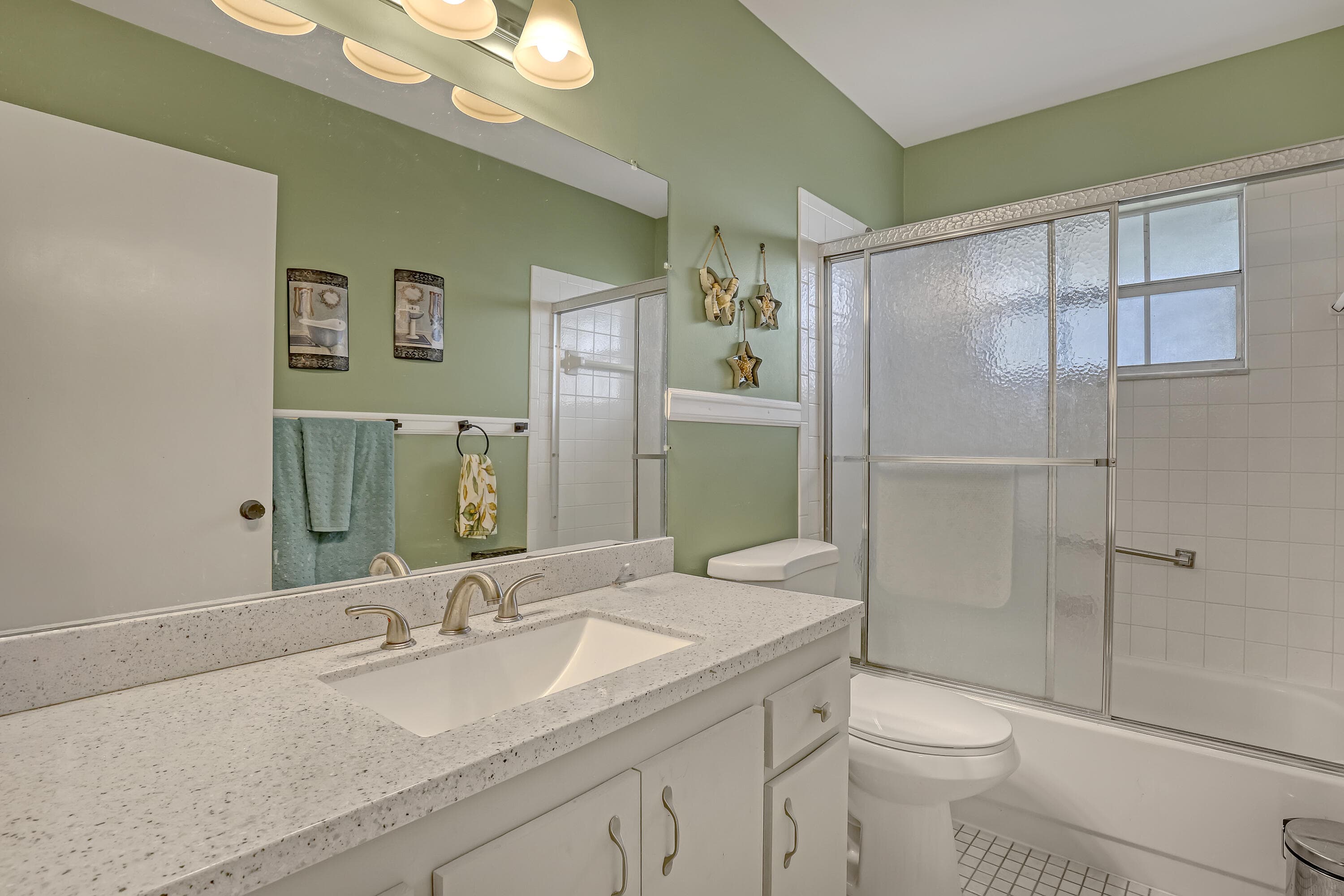 553 Covered Bridge Boulevard, Lake Worth, FL 33467 — photo 17 of 45