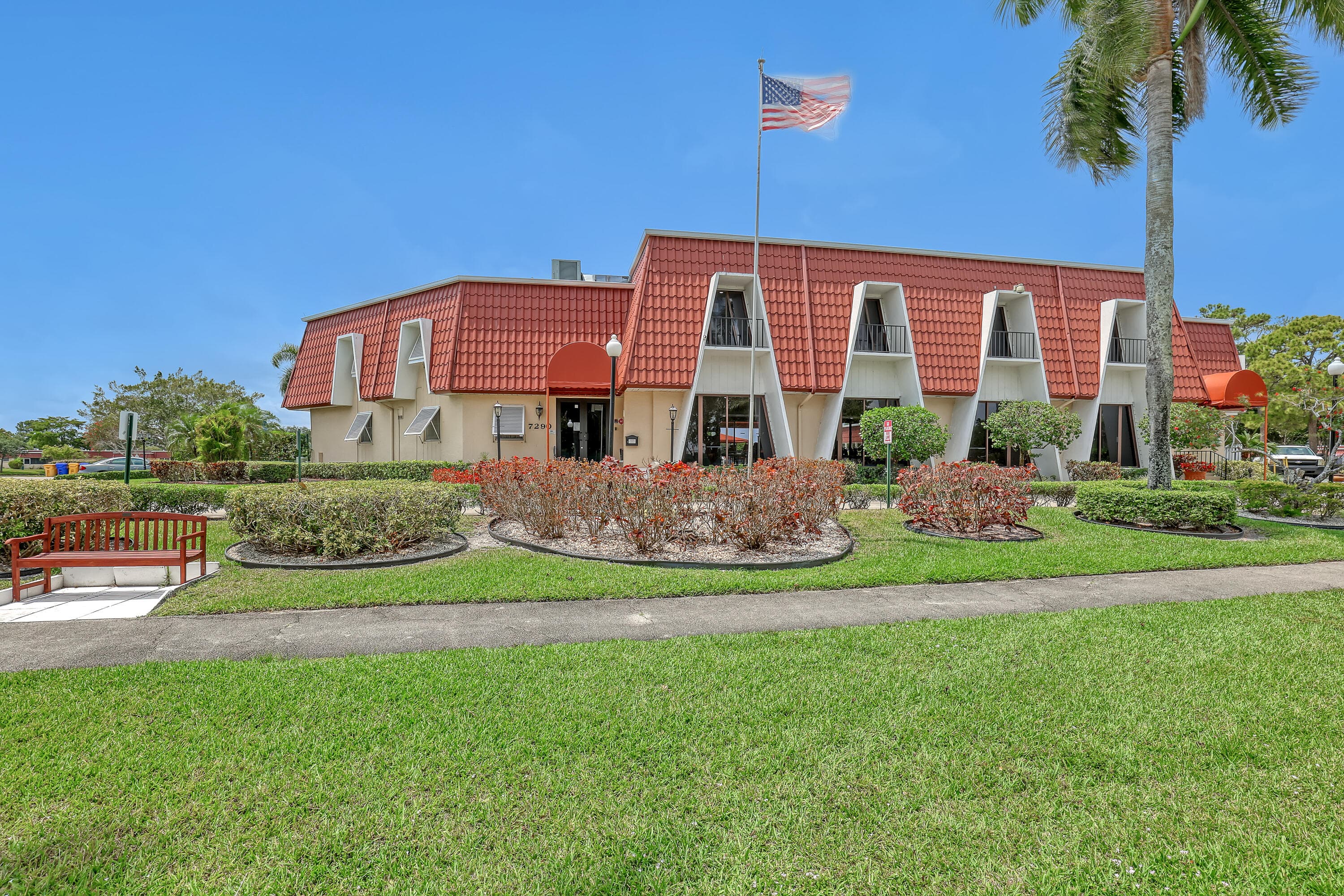 553 Covered Bridge Boulevard, Lake Worth, FL 33467 — photo 33 of 45