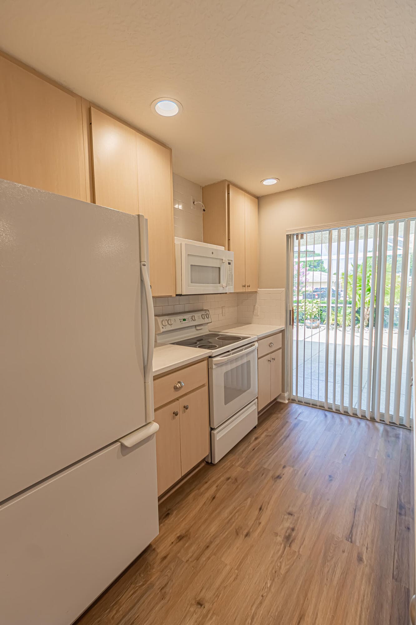 1246 NW Sun Terrace Circle 14d, Port St. Lucie, FL 34986 — photo 8 of 34