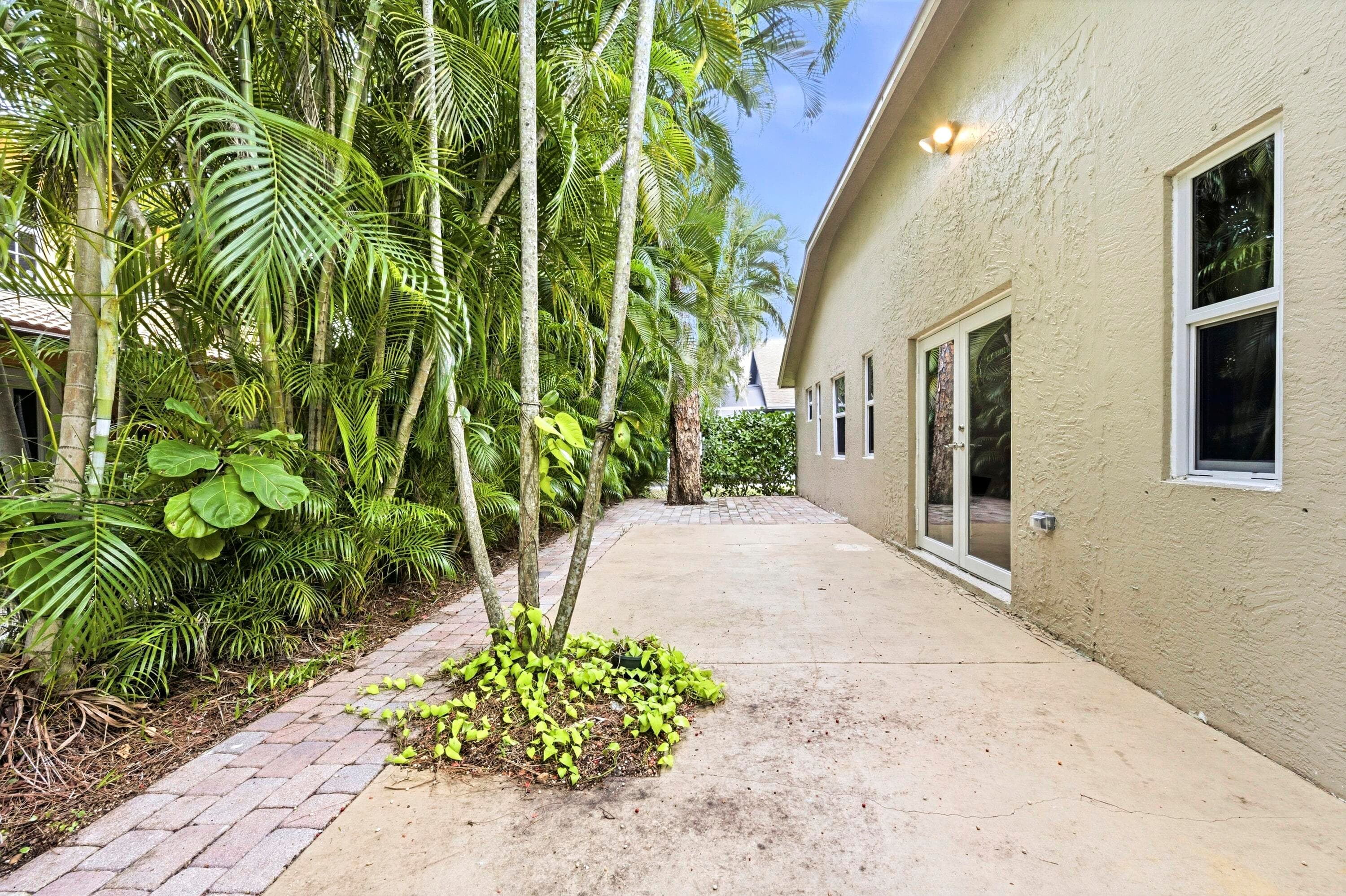 340 Hammocks Trail, Greenacres, FL 33413 — photo 24 of 36
