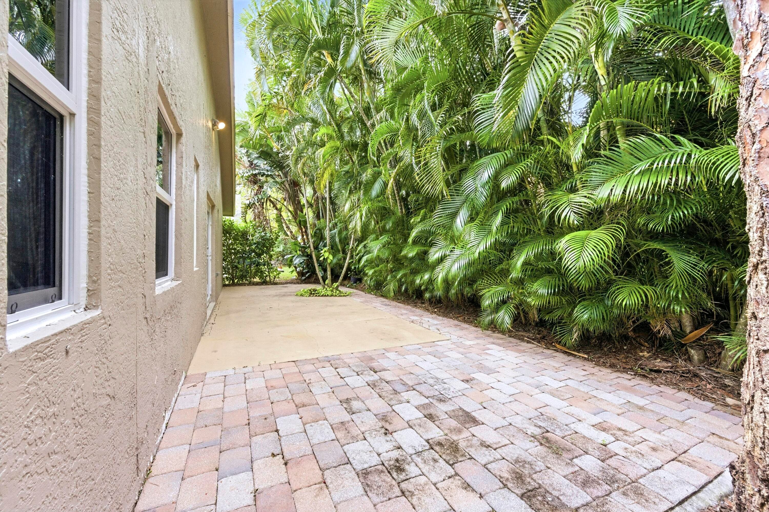 340 Hammocks Trail, Greenacres, FL 33413 — photo 25 of 36