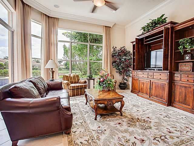 114 Tranquilla Drive, Palm Beach Gardens, FL 33418 — photo 7 of 13