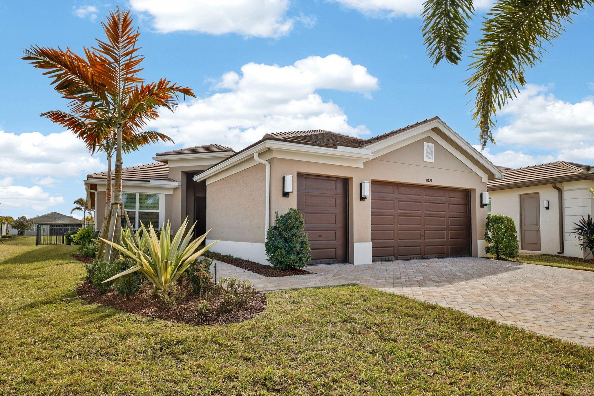 11821 SW Coral Cove Parkway, Port St. Lucie, FL 34987 — photo 1 of 98