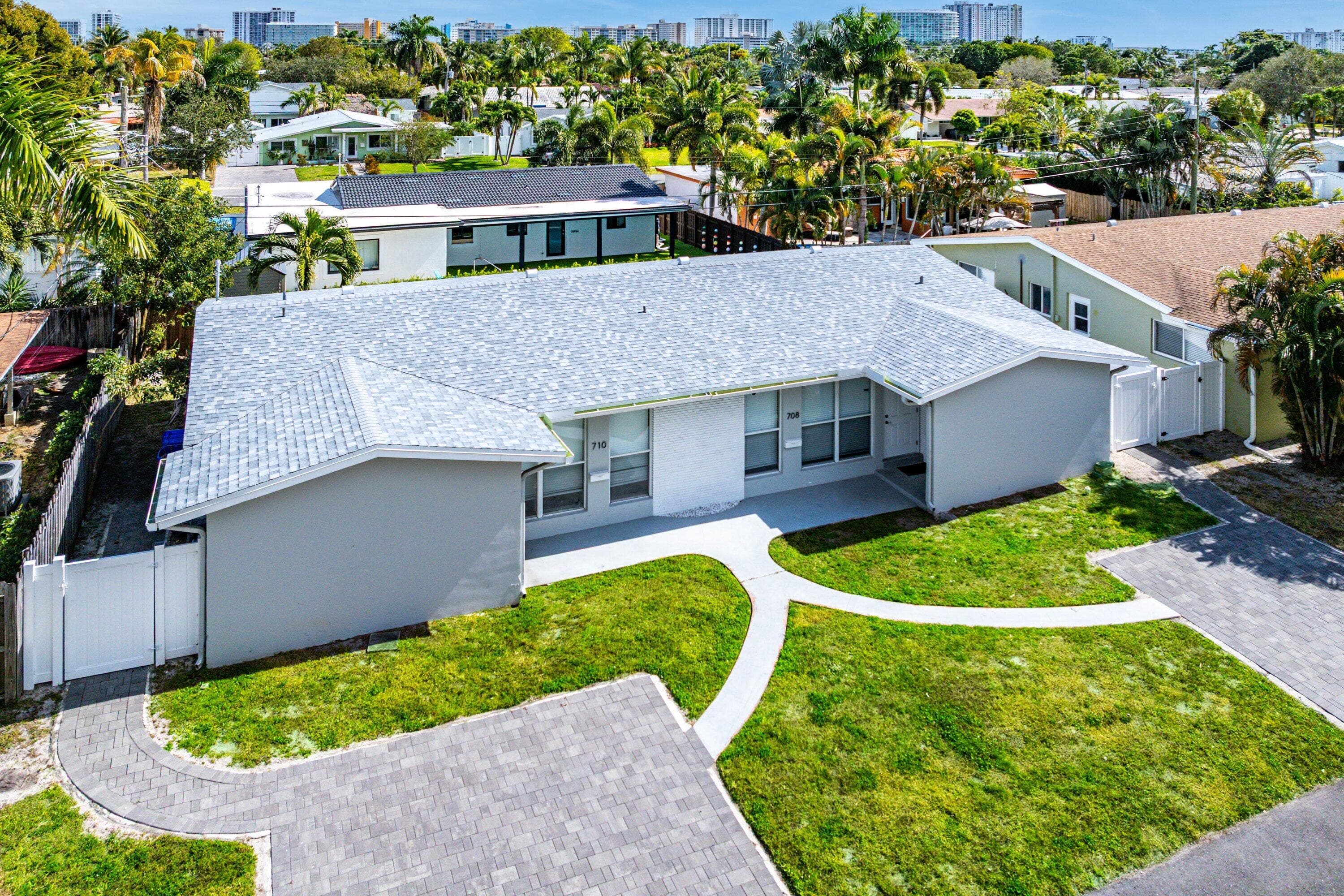 708-710 NE 23rd Avenue, Pompano Beach, FL 33062 — photo 37 of 43