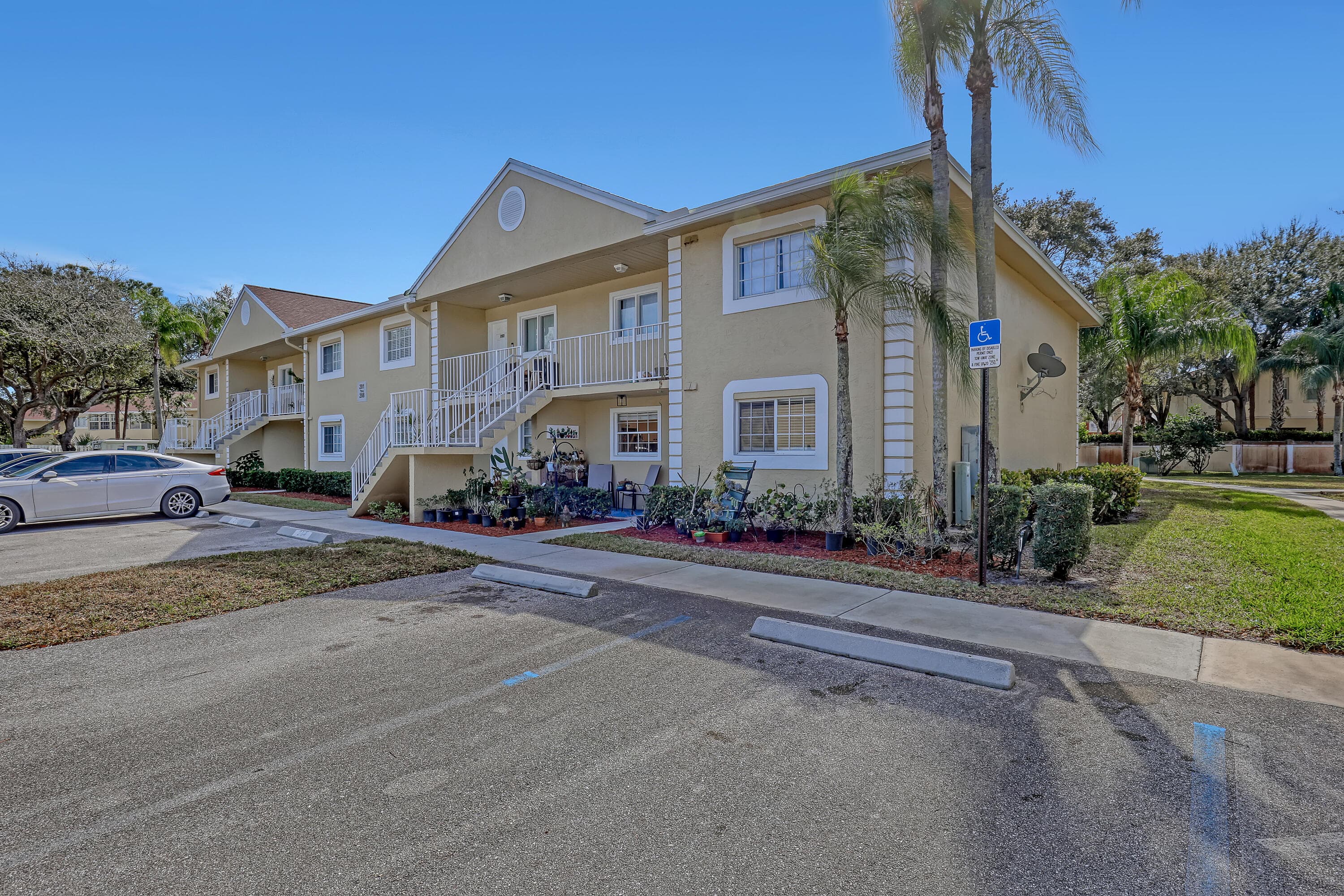 204 Palm Beach Trace Drive 204, Royal Palm Beach, FL 33411 — photo 26 of 34