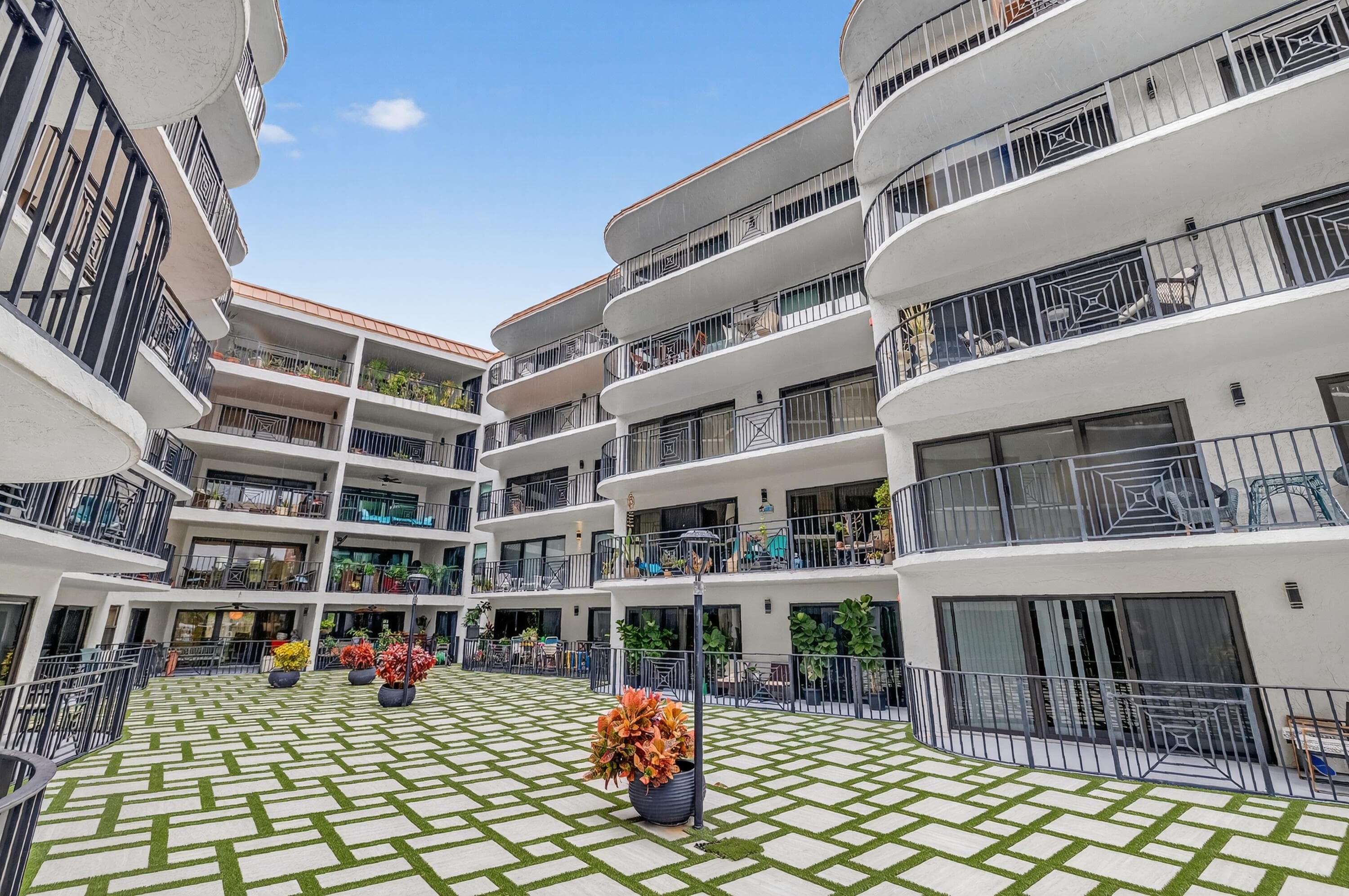 2029 N Ocean Boulevard 509, Fort Lauderdale, FL 33305 — photo 36 of 56