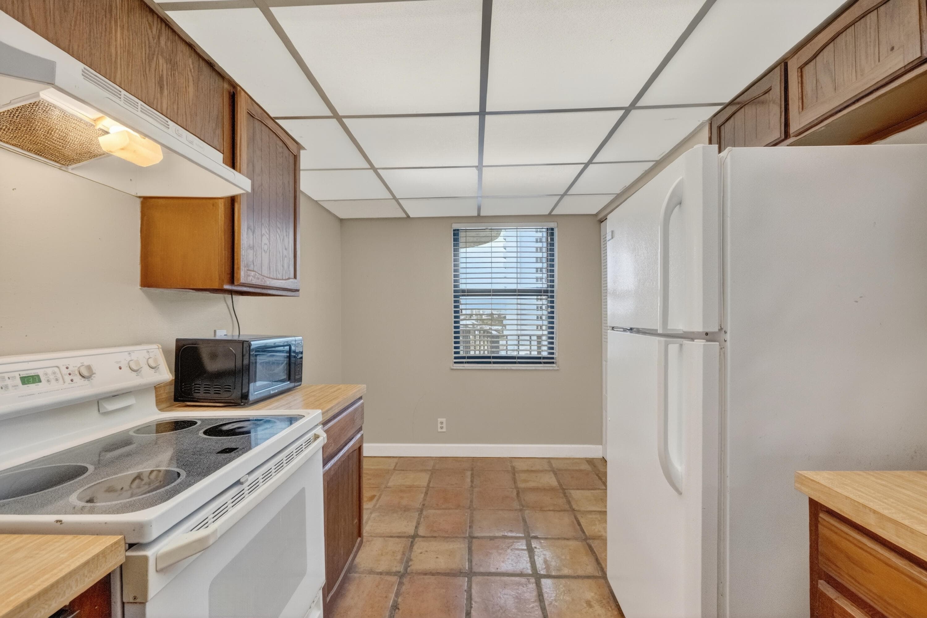 2029 N Ocean Boulevard 509, Fort Lauderdale, FL 33305 — photo 17 of 56