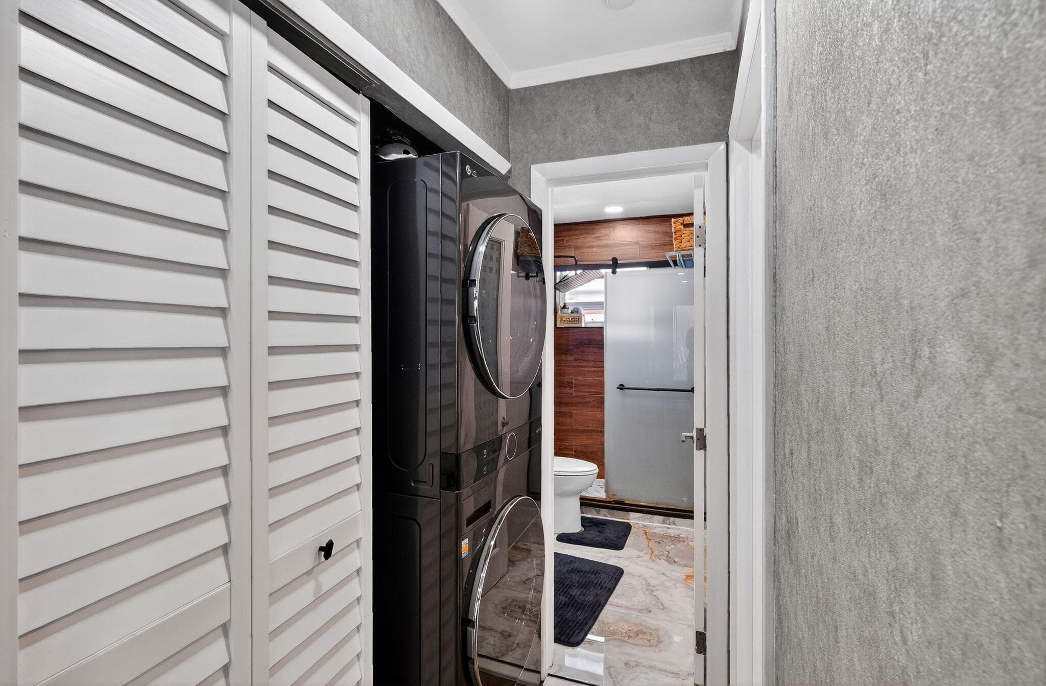 363 Washington Avenue 32, Miami Beach, FL 33139 — photo 18 of 33