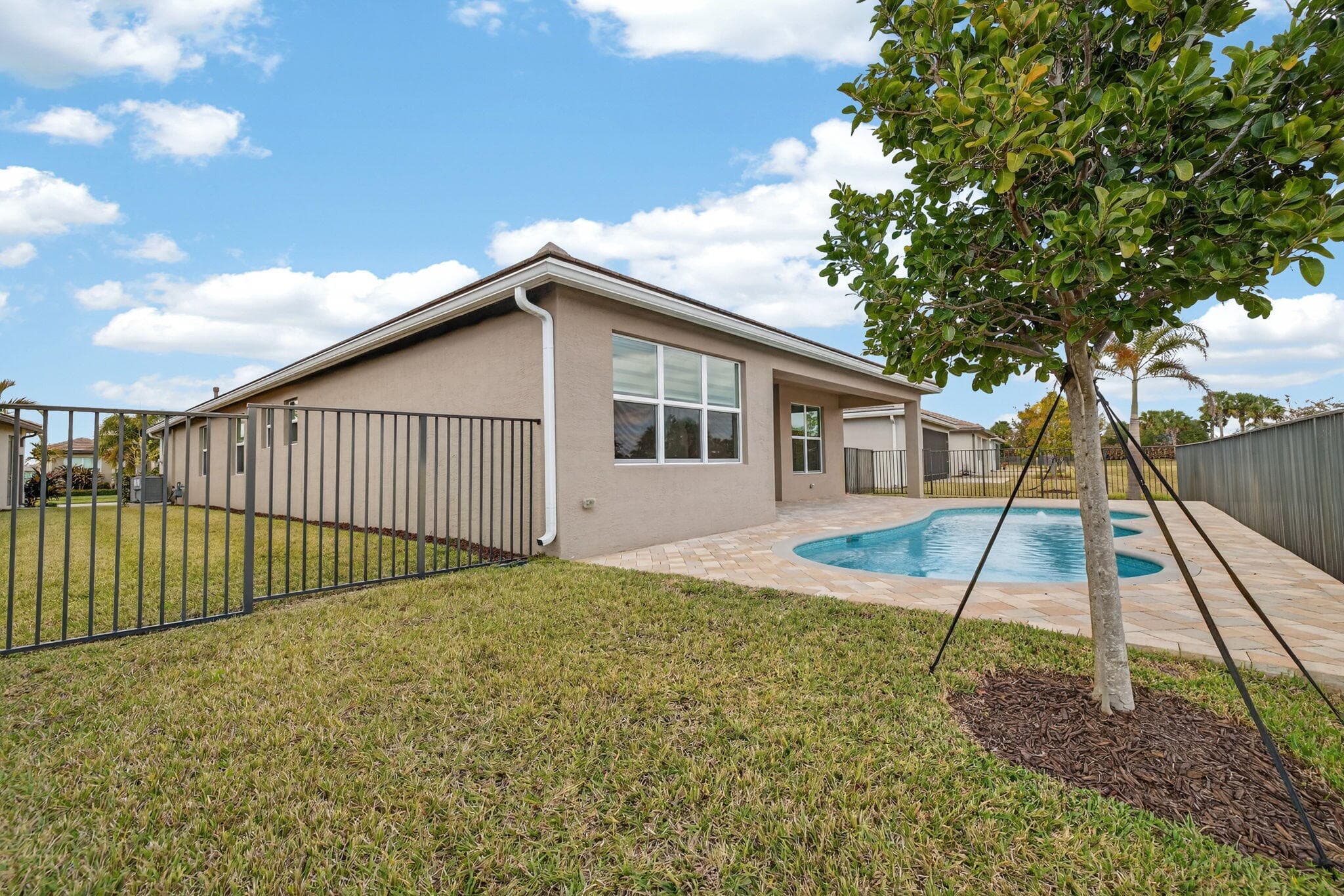 11821 SW Coral Cove Parkway, Port St. Lucie, FL 34987 — photo 41 of 98