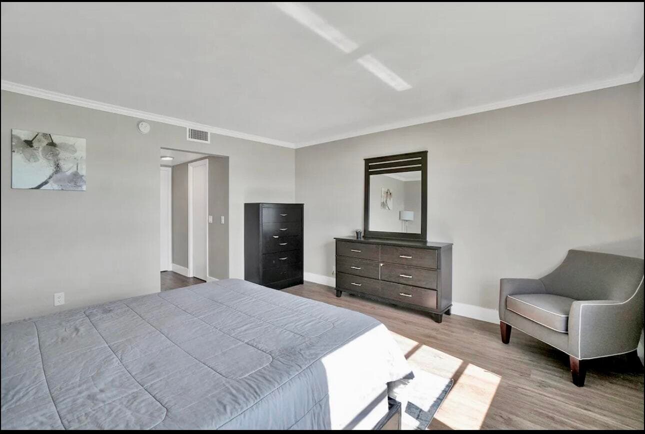 300 Croton Avenue 102, Lantana, FL 33462 — photo 11 of 24