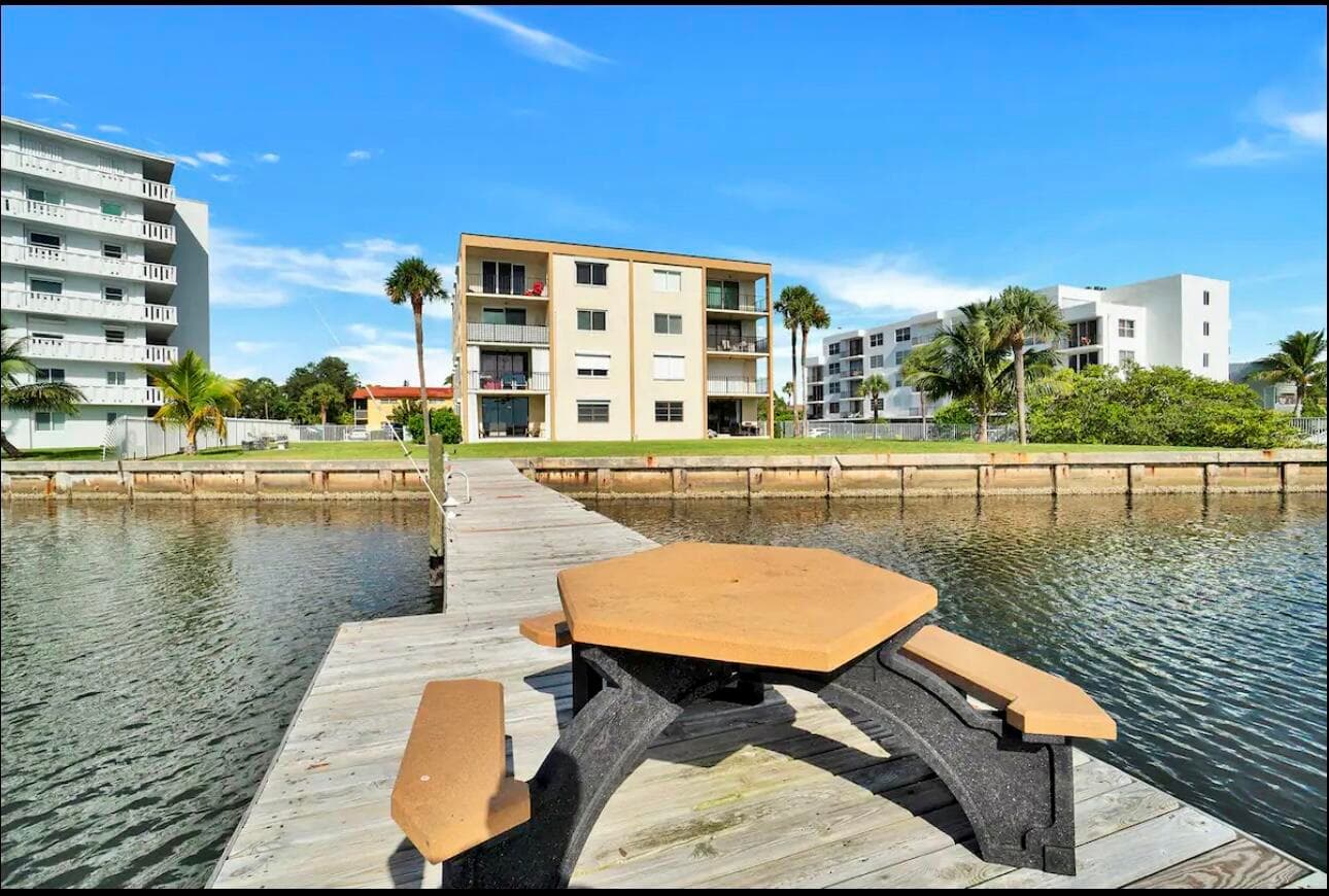 300 Croton Avenue 102, Lantana, FL 33462 — photo 23 of 24