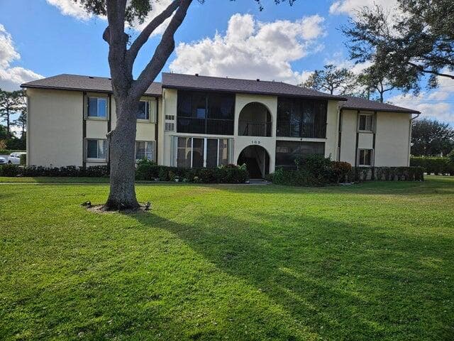 105 Lake Pine Circle B-2, Greenacres, FL 33463 — photo