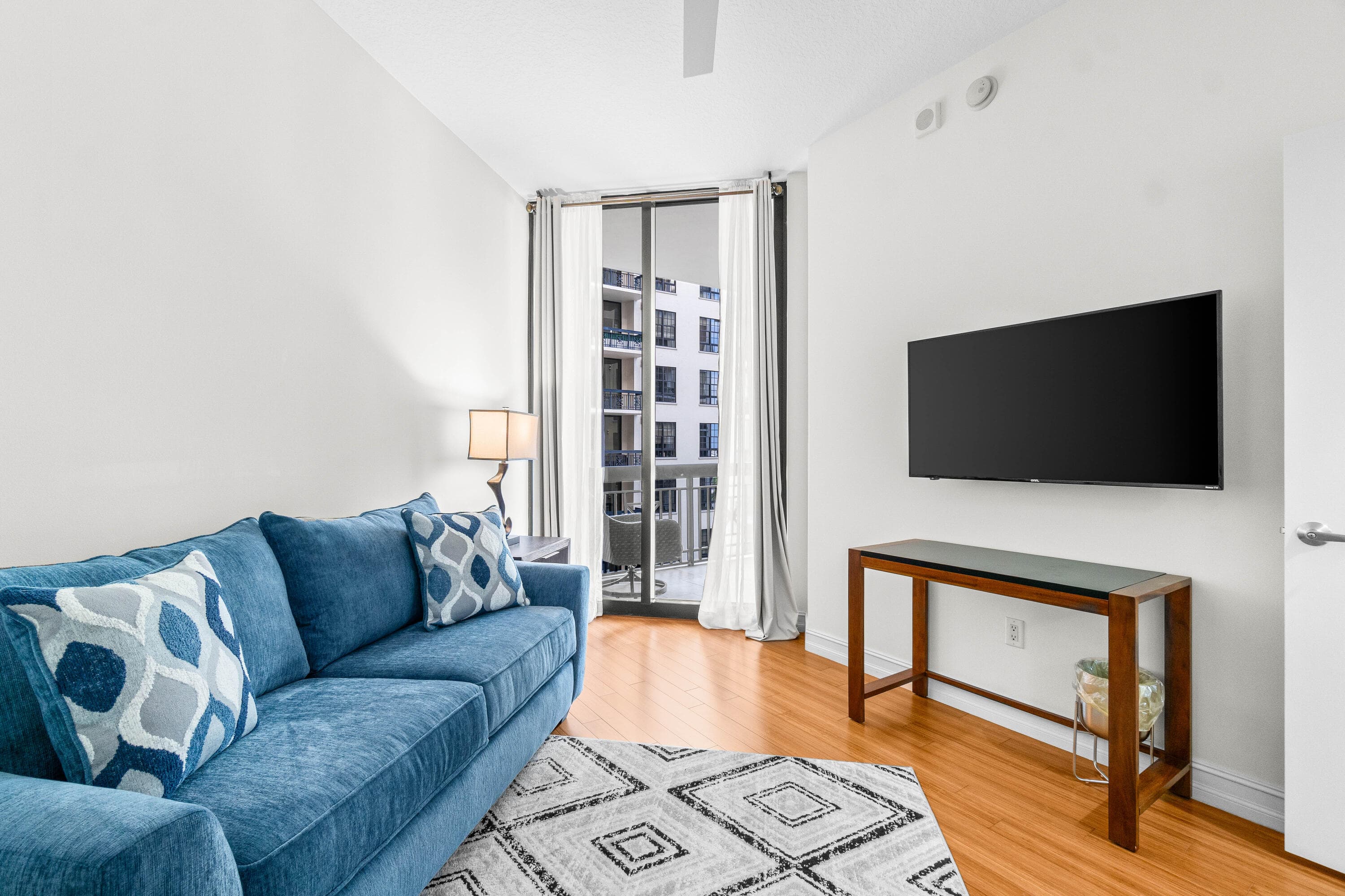 701 S Olive Avenue 807, West Palm Beach, FL 33401 — photo 17 of 49