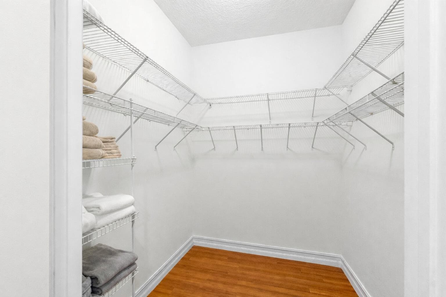701 S Olive Avenue 807, West Palm Beach, FL 33401 — photo 13 of 49